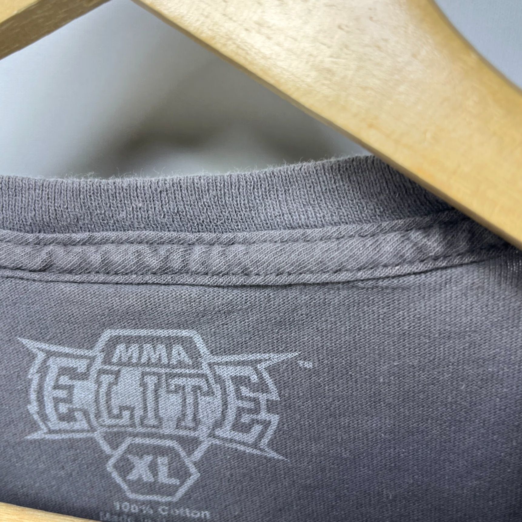 Vintage VINTAGE MMA Elite Shirt Mens XL Gray 90s Skull Alien Faded T Shirt Size US XL / EU 56 / 4 - 5 Thumbnail