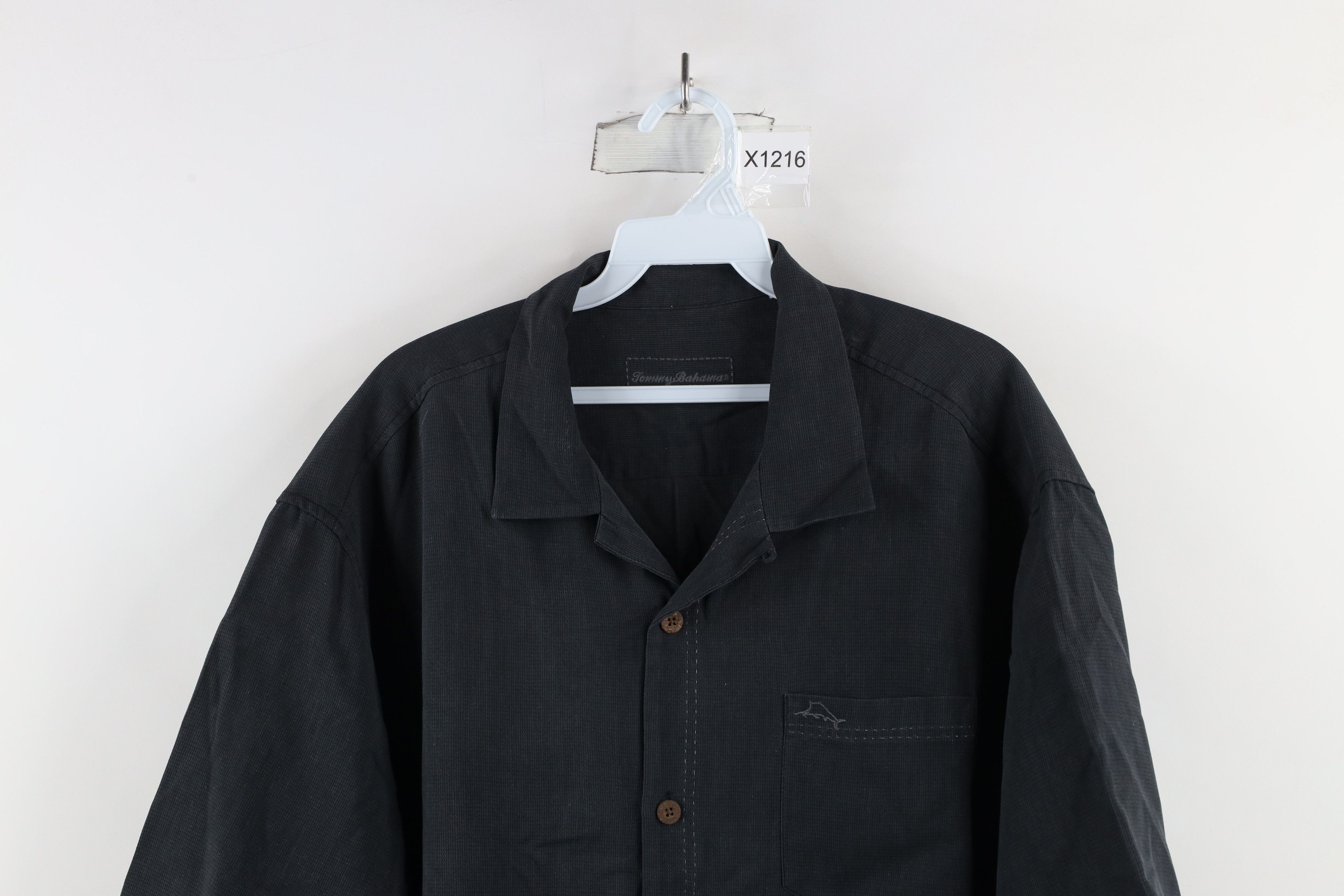 Tommy Bahama × Vintage Vintage Tommy Bahama Silk Blend Looped Collar Button Shirt Size US L / EU 52-54 / 3 - 2 Thumbnail
