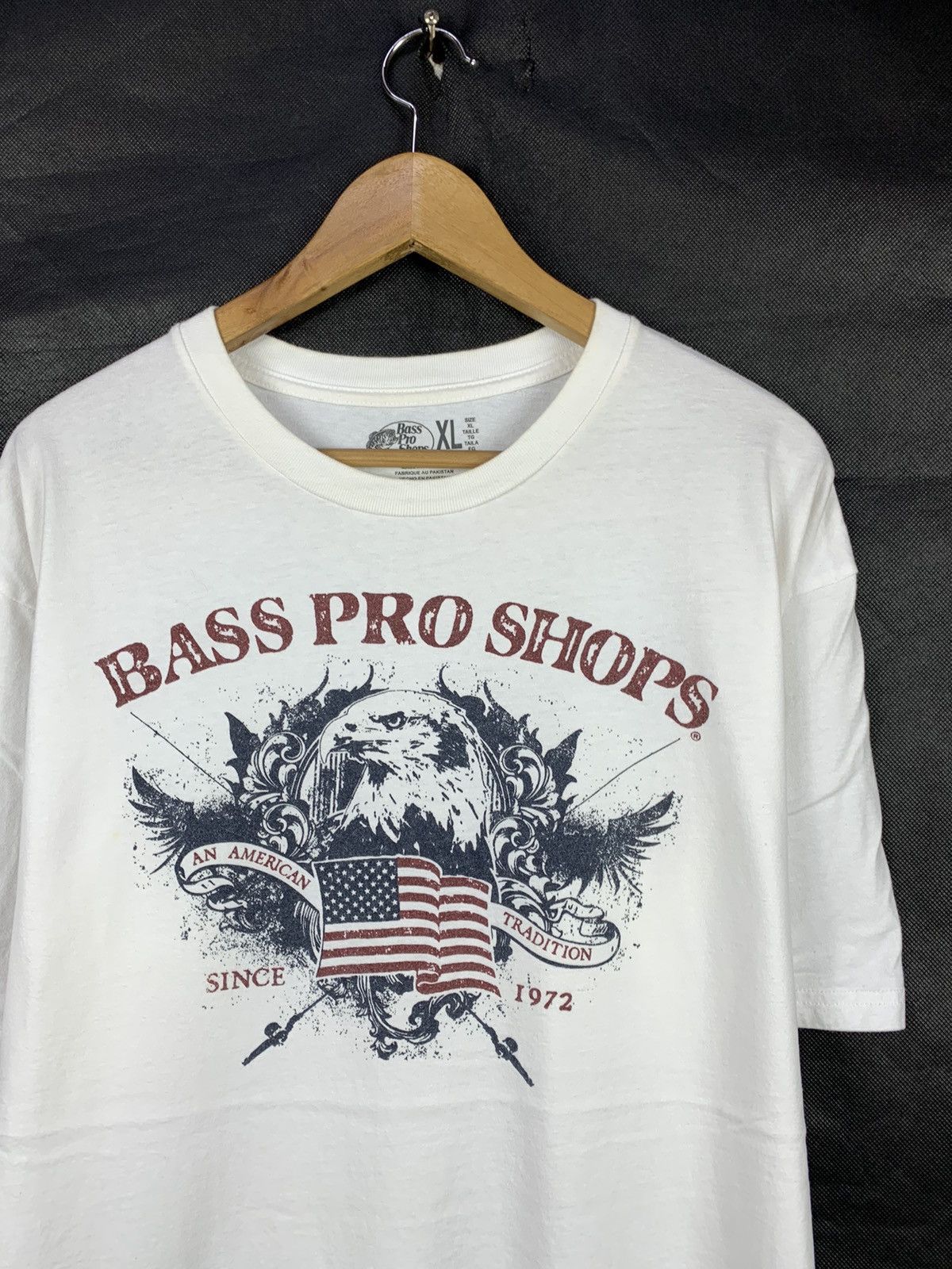 Bass Pro Shops Offer! Bass Pro Shops American Tradition Fishing Gear Tee Size US XL / EU 56 / 4 - 2 Thumbnail