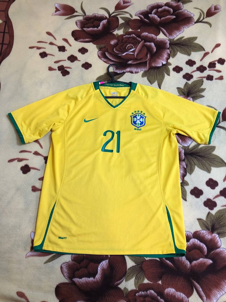 Nike Nike BRAZIL NIKE FOOTBALL SOCCER HOME JERSEY #21 Size US M / EU 48-50 / 2 - 12 Thumbnail