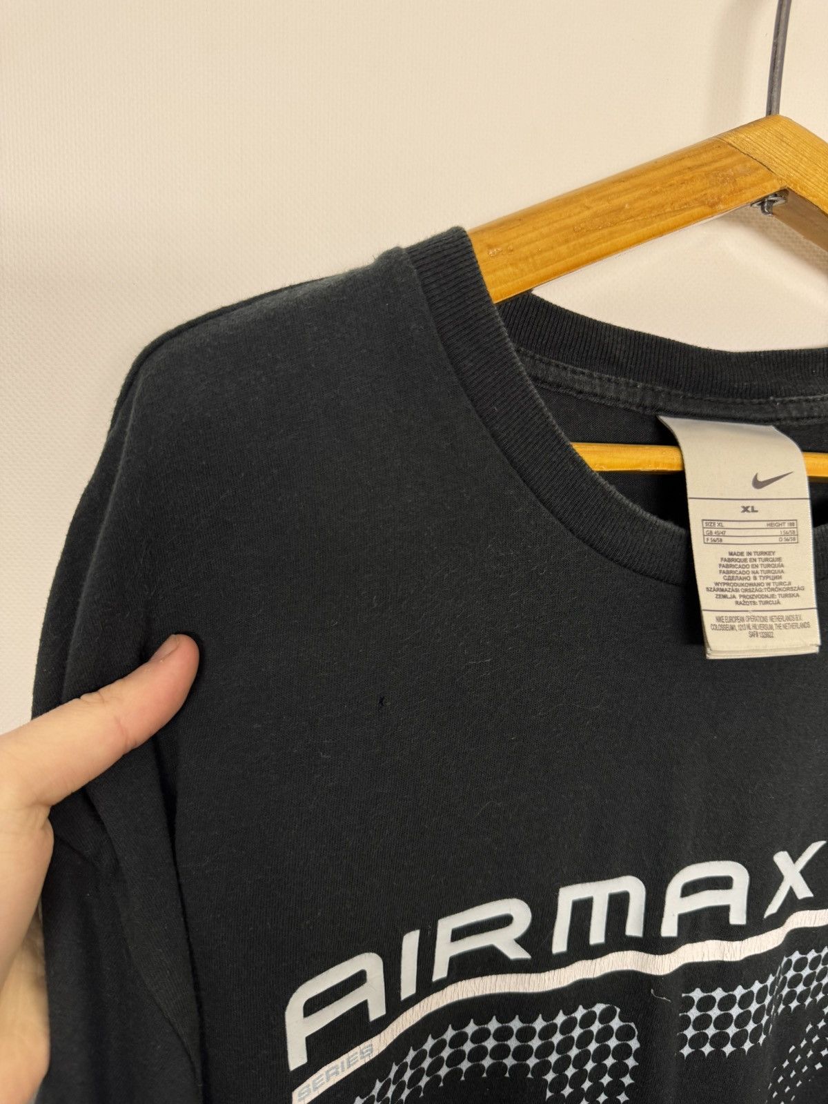 Nike Vintage Y2k Nike Air Max Big Swoosh T Shirt 00’s Size US XL / EU 56 / 4 - 9 Thumbnail