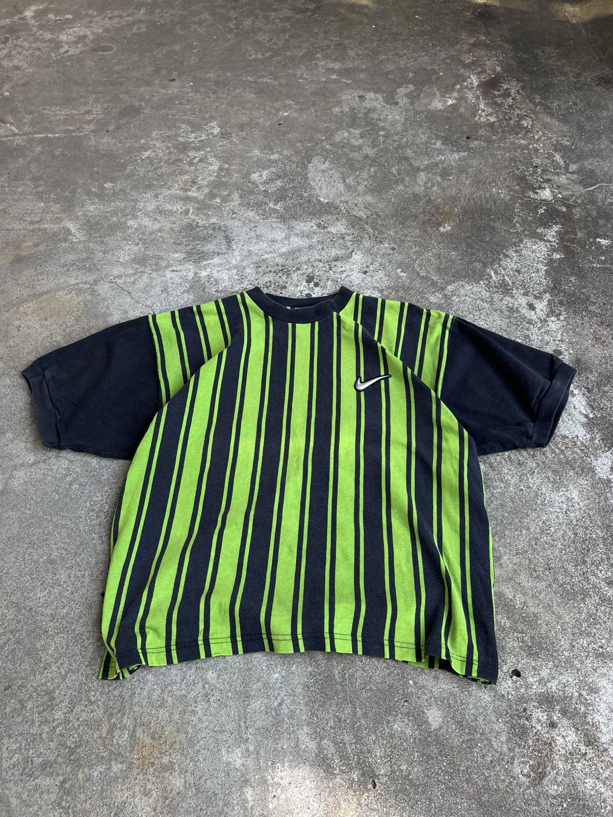 Nike × Vintage Crazy Vintage Nike T-shirt 3D Swoosh 90s Style Nike Size US XL / EU 56 / 4 - 1 Thumbnail