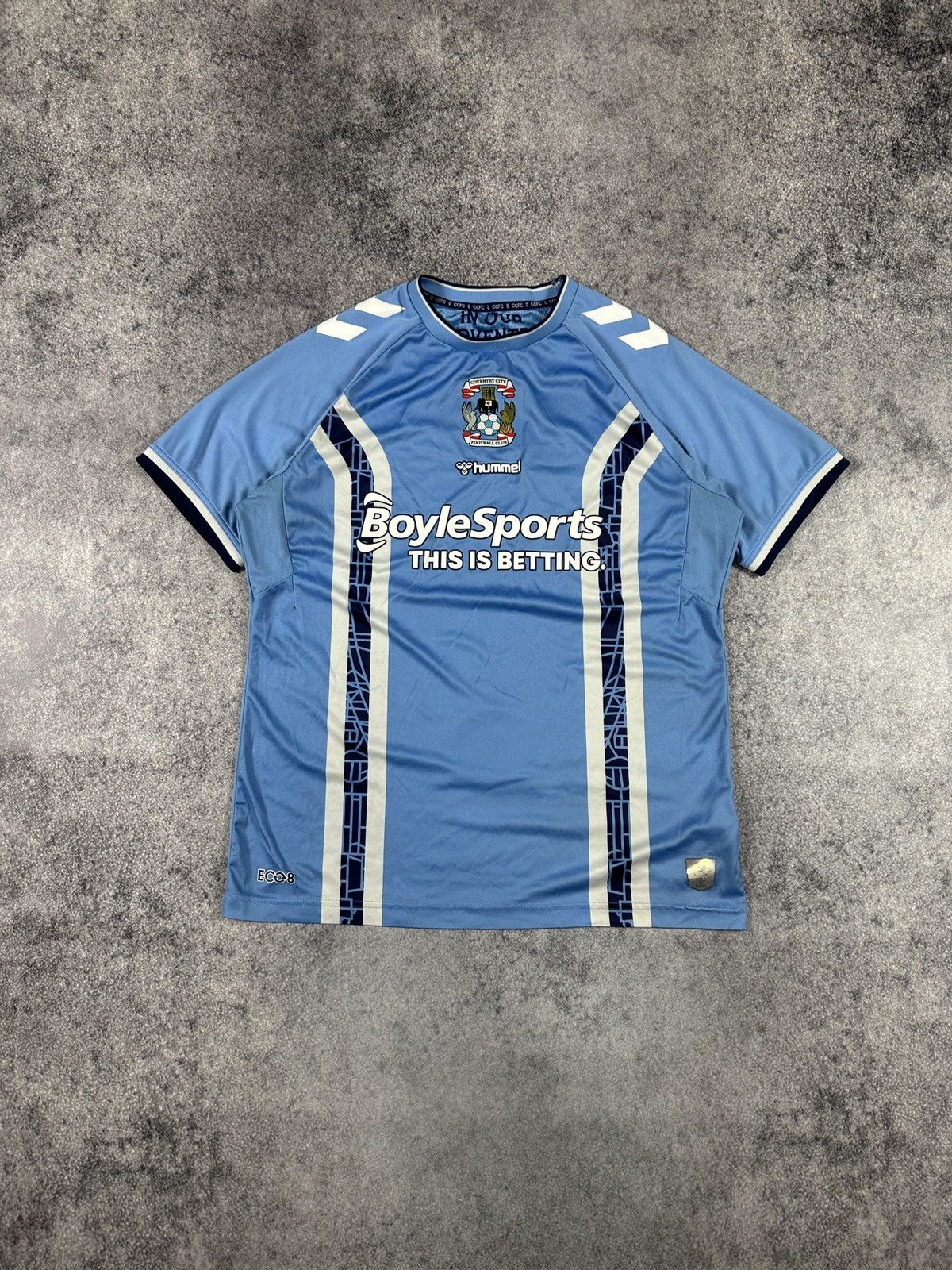 Hummel Vintage Hummel Coventry City Soocer Jersey Streetwear Rare L Size US L / EU 52-54 / 3 - 1 Thumbnail