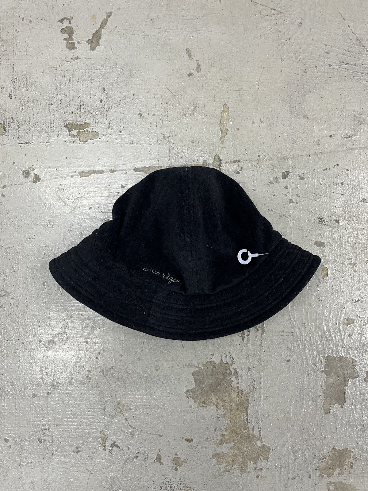 Courreges Courreges Bucket Hats Size ONE SIZE - 2 Thumbnail