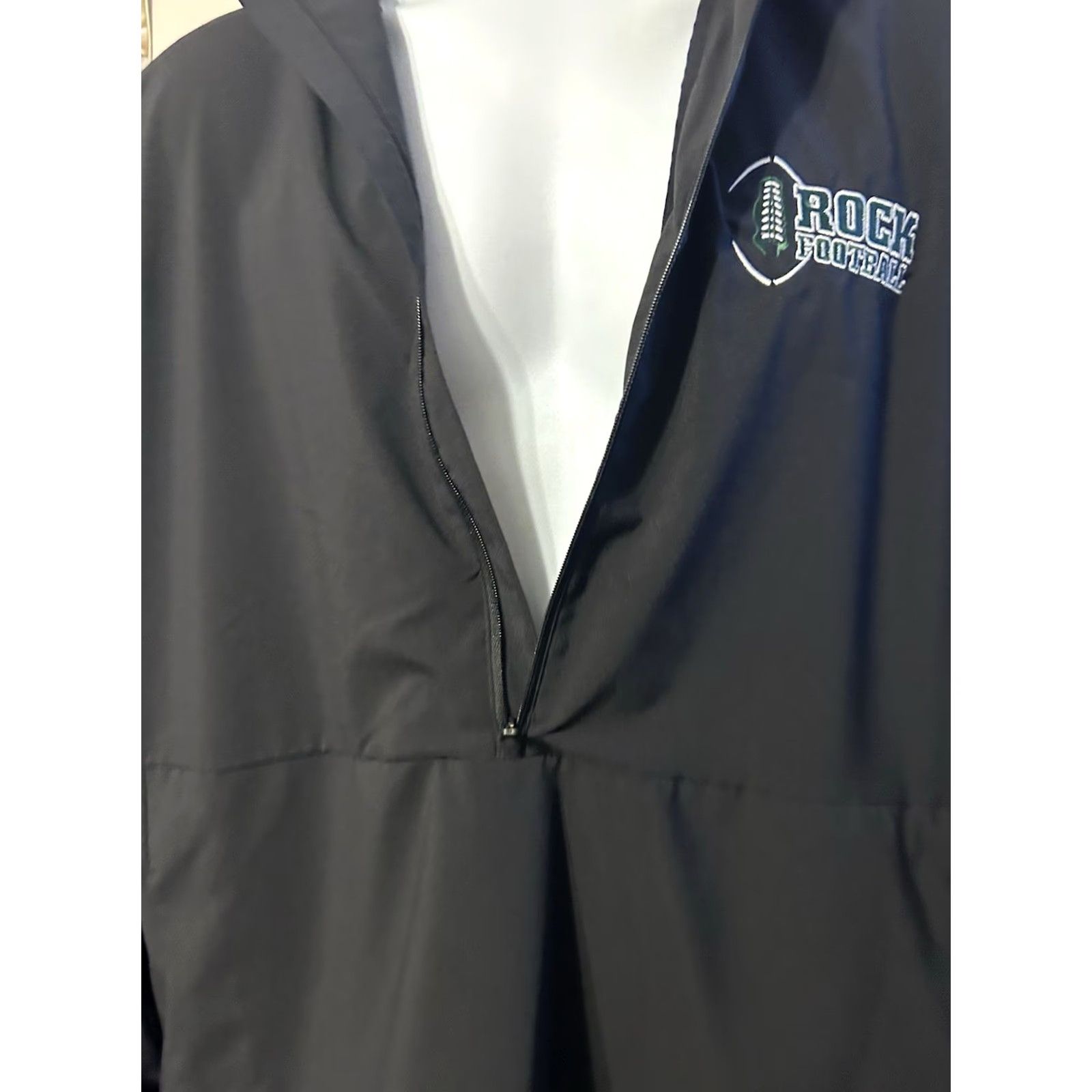 Adidas Nike Adidas? Slippery Rock University Football Adidas Jacket 1/2 Zip Men XL Lightweight Golf Jacket Size US XL / EU 56 / 4 - 3 Thumbnail
