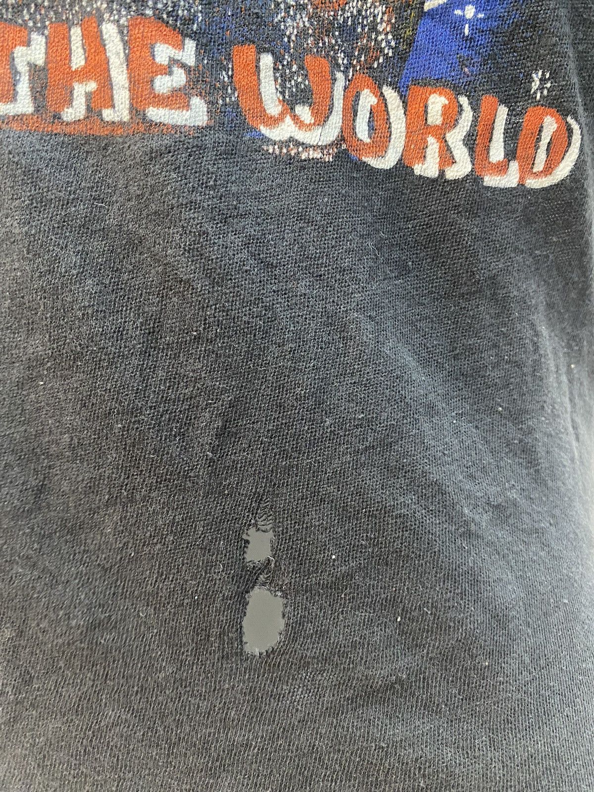 Band Tees Rare! Vtg 1976 Head East Tour Of The world Tee Size US M / EU 48-50 / 2 - 7 Thumbnail