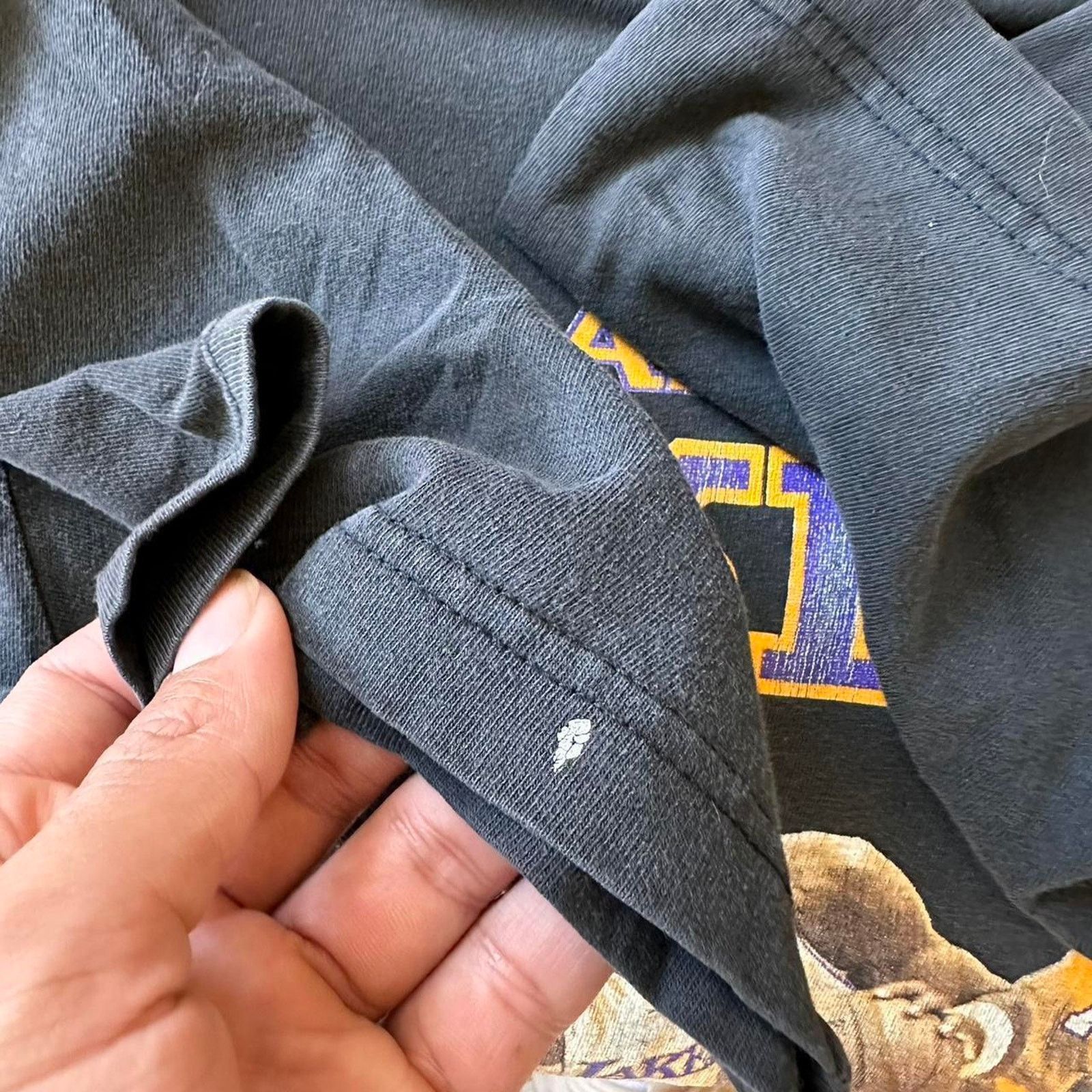 NBA × Rap Tees × Vintage Vintage 2009 Kobe Bryant Lakers Shirt Size US XL / EU 56 / 4 - 8 Thumbnail