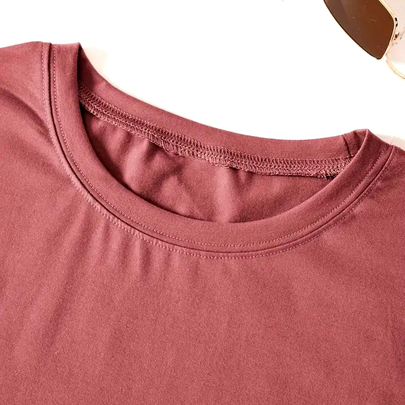 Other Weird Moms Build Character T-Shirt Rose Gold size 12 Size XL / US 12-14 / IT 48-50 - 4 Thumbnail