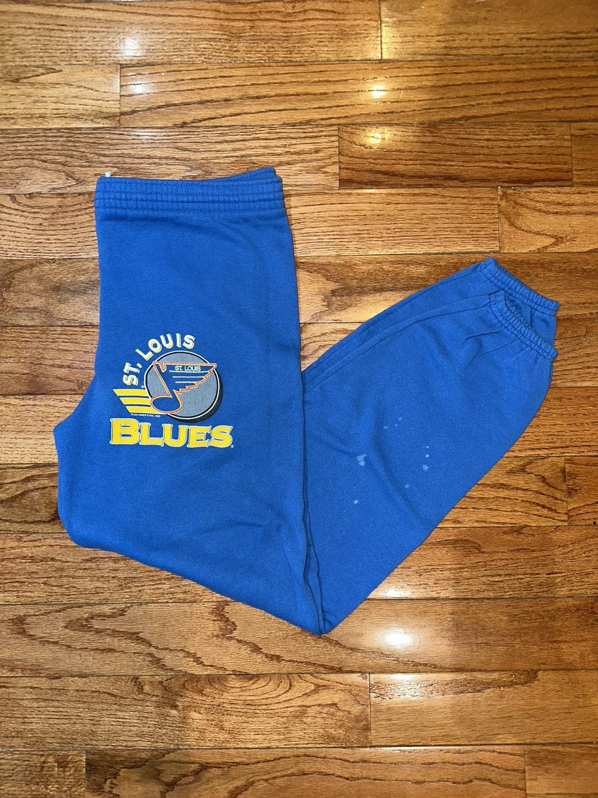 Hanes Vintage 1993 St. Louis Blues Sweatpants Size US 32 / EU 48 - 1 Thumbnail