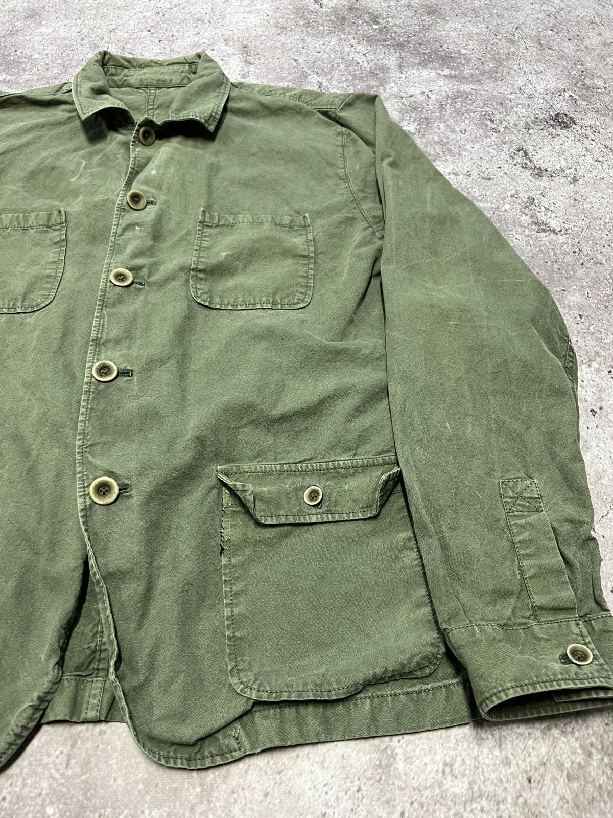 Japanese Brand Vintage Multi Pocket Military Shirt Size L Size US L / EU 52-54 / 3 - 6 Thumbnail