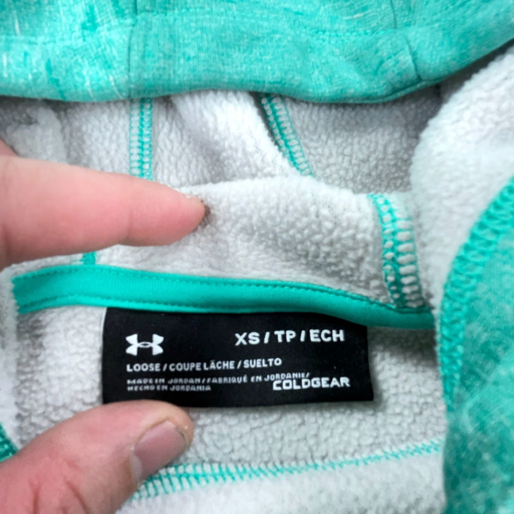 Under Armour Under Armour Hoodie Women XS Green Sweatshirt Sweater Loose Cold Gear Performane Size XS / US 0-2 / IT 36-38 - 3 Thumbnail