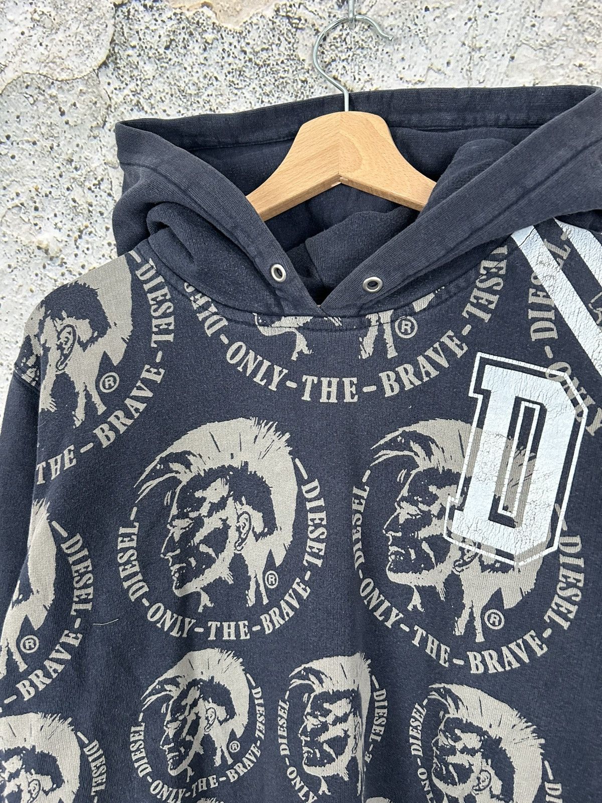Diesel Vintage Diesel Y2K 00s Rare Hoodie Sweatshirt Hype Size US L / EU 52-54 / 3 - 3 Thumbnail