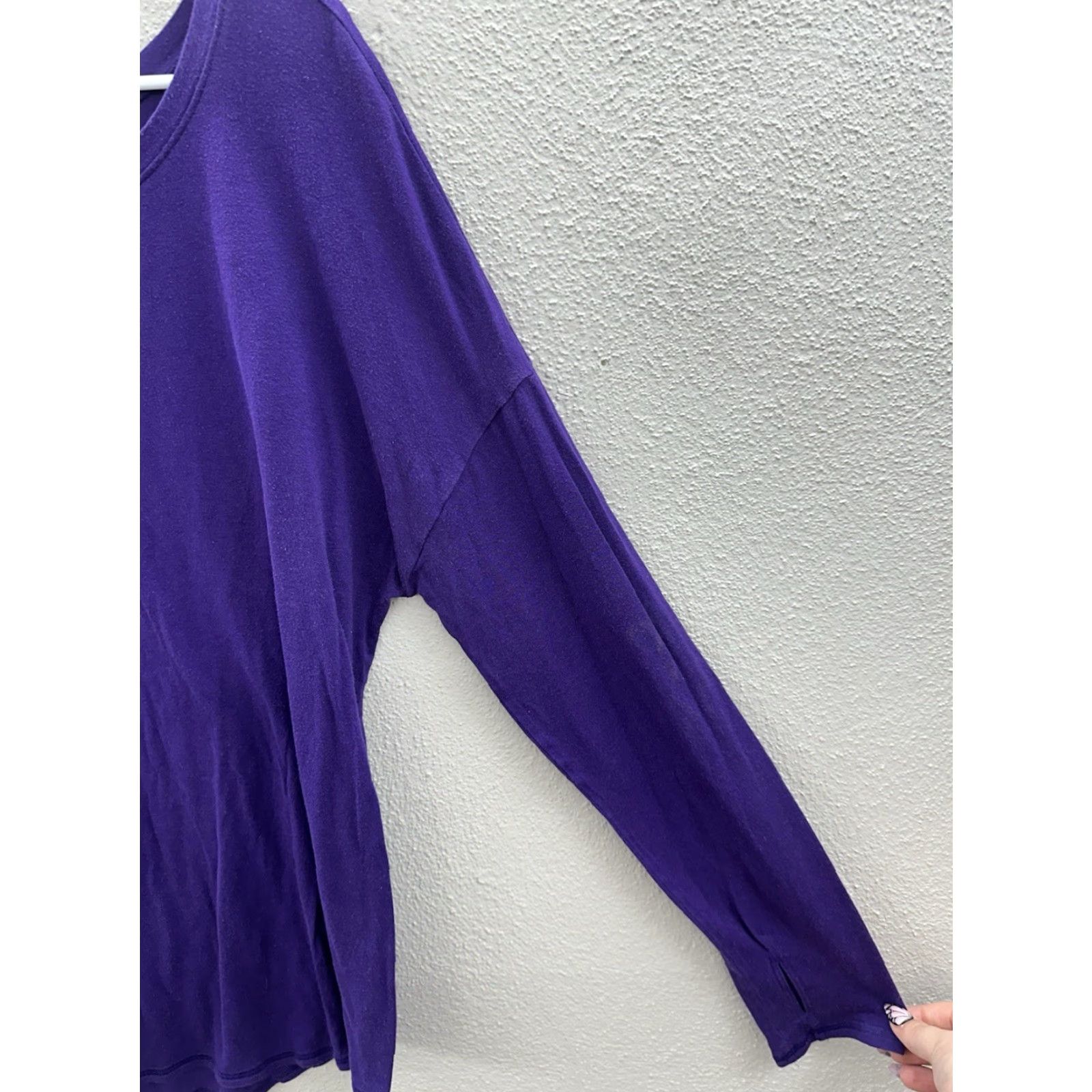 Under Armour Under Armour Womens Shirt Purple Long Sleeve Regular Fit Size M XS Unknown? No, Size M Size M / US 6-8 / IT 42-44 - 2 Thumbnail