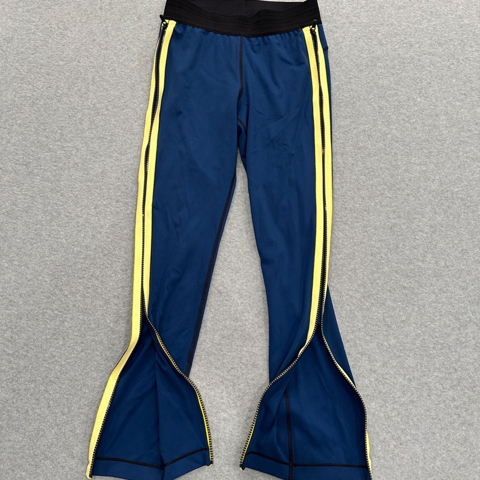 Derek Lam 10 Crosby Derek Lam x Athleta Leggings with zippers Size 26" / US 2 / IT 38 - 1 Thumbnail