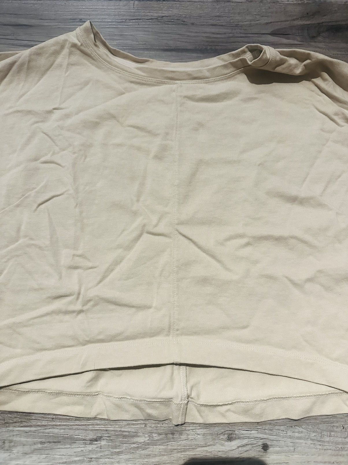 Aritzia Aritzia Babaton Drop Shoulder Crop Top Size XS / US 0-2 / IT 36-38 - 2 Thumbnail