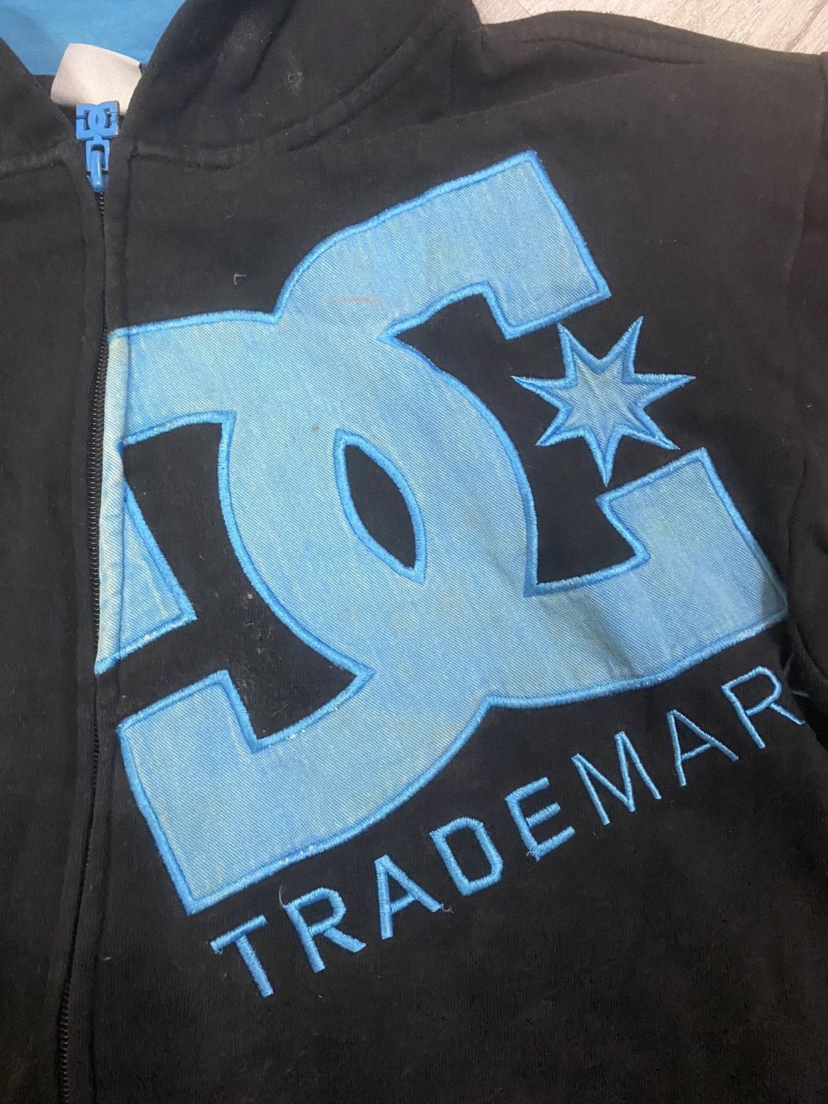 DC DC skate big logo zipped hoodies Size US M / EU 48-50 / 2 - 3 Thumbnail