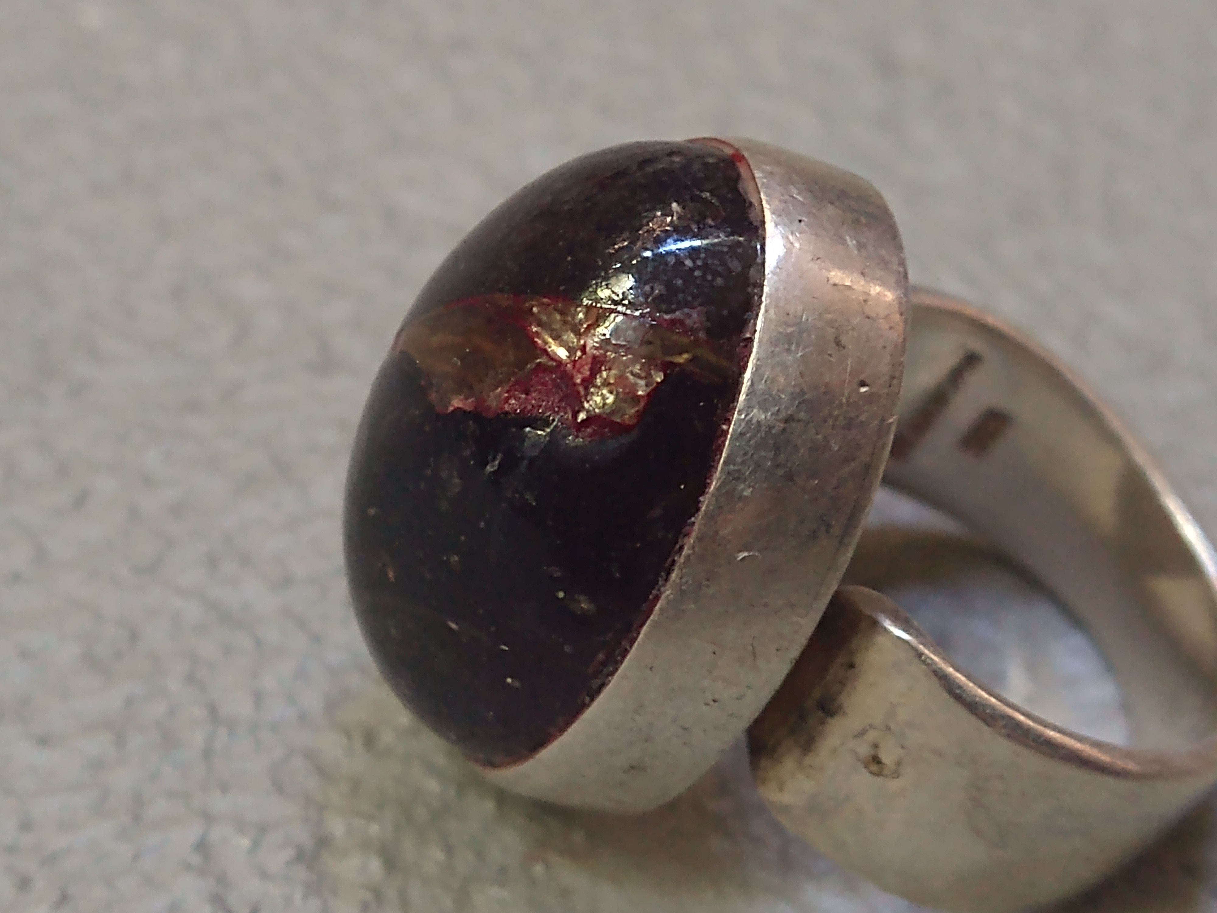 Jewelry Vintage Sterling Silver Ring Size 8 Amber Brown Oval Modern Size ONE SIZE - 5 Thumbnail