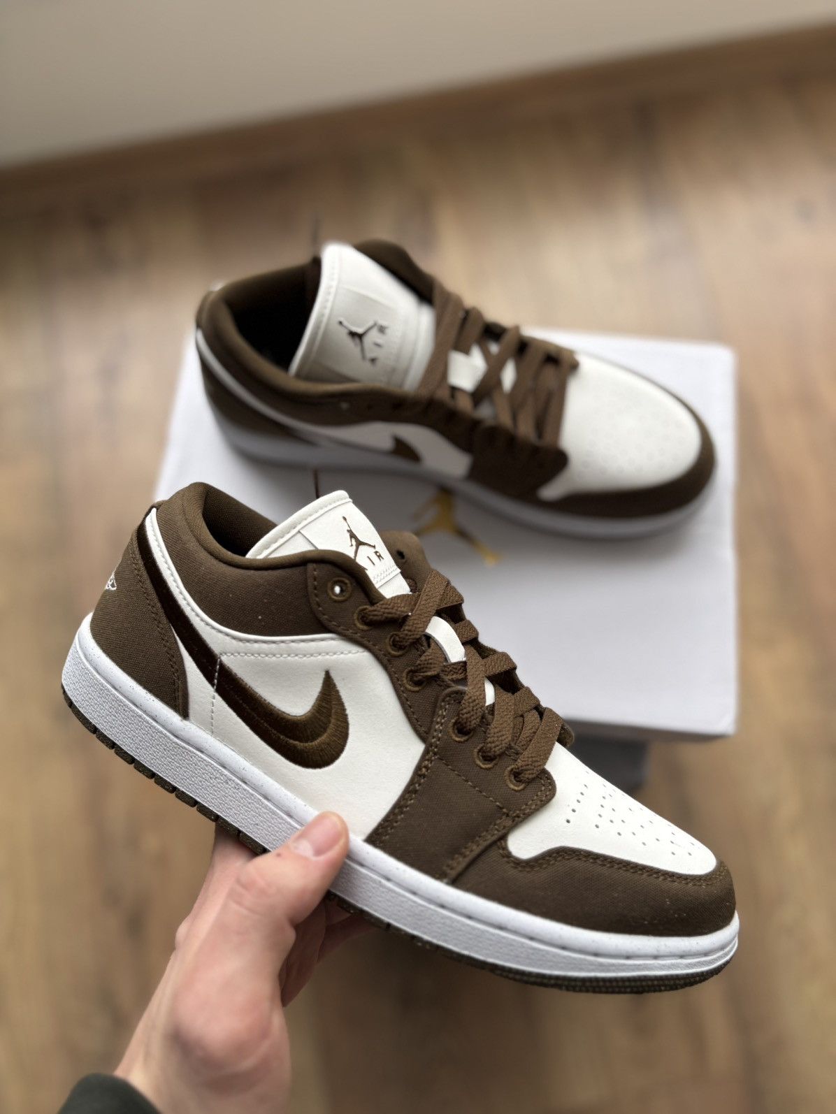 Nike Jordan Air 1 Low SE Wmns Size US 8 / IT 38 - 1 Thumbnail
