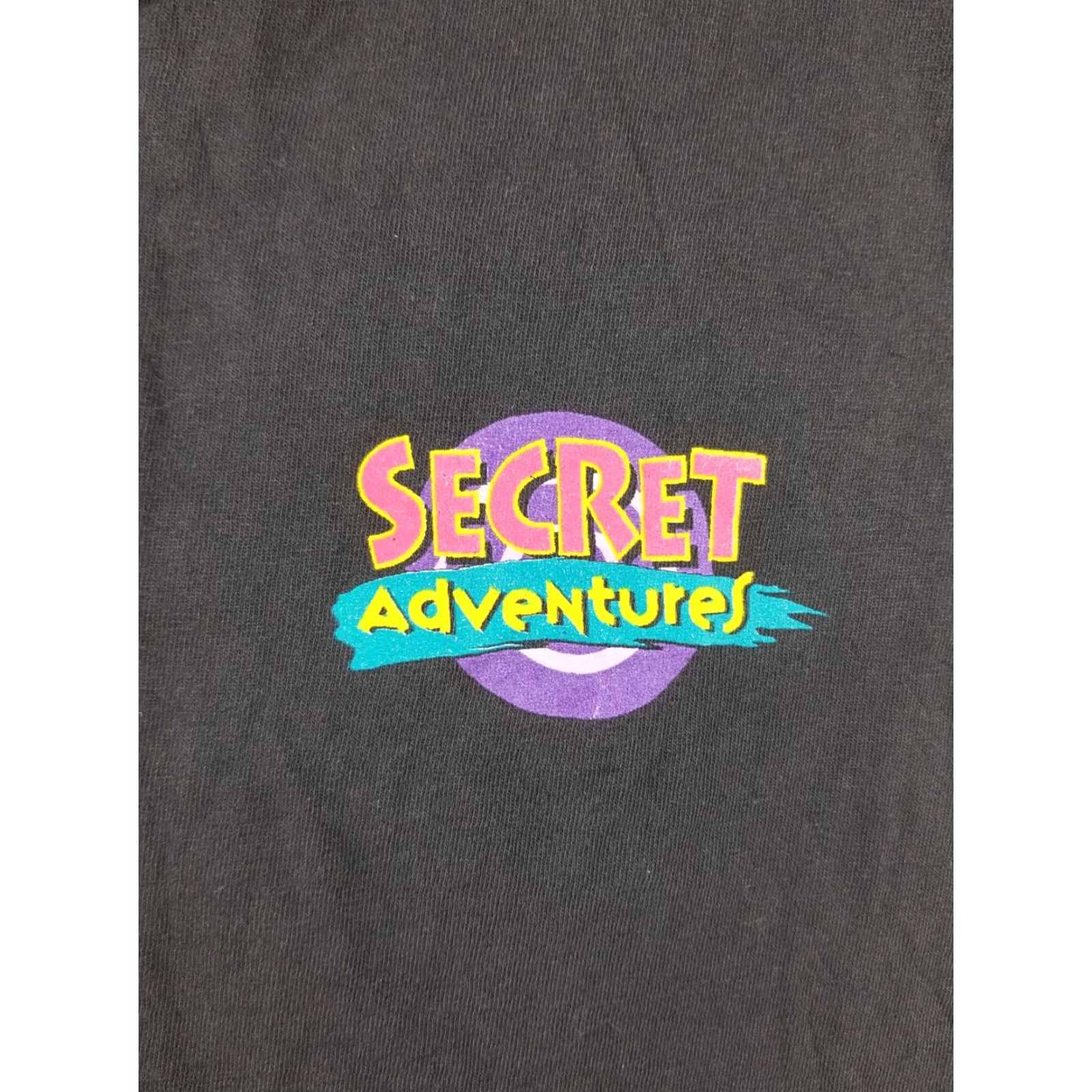 Greats VINTAGE 90' IT'S NO SECRET WITH JESUS YOU FIND GREAT ADVENTURE T-SHIRT SZ LARGE Mens T-Shirt Black 21 INCH 28 INCH Size US L / EU 52-54 / 3 - 3 Thumbnail