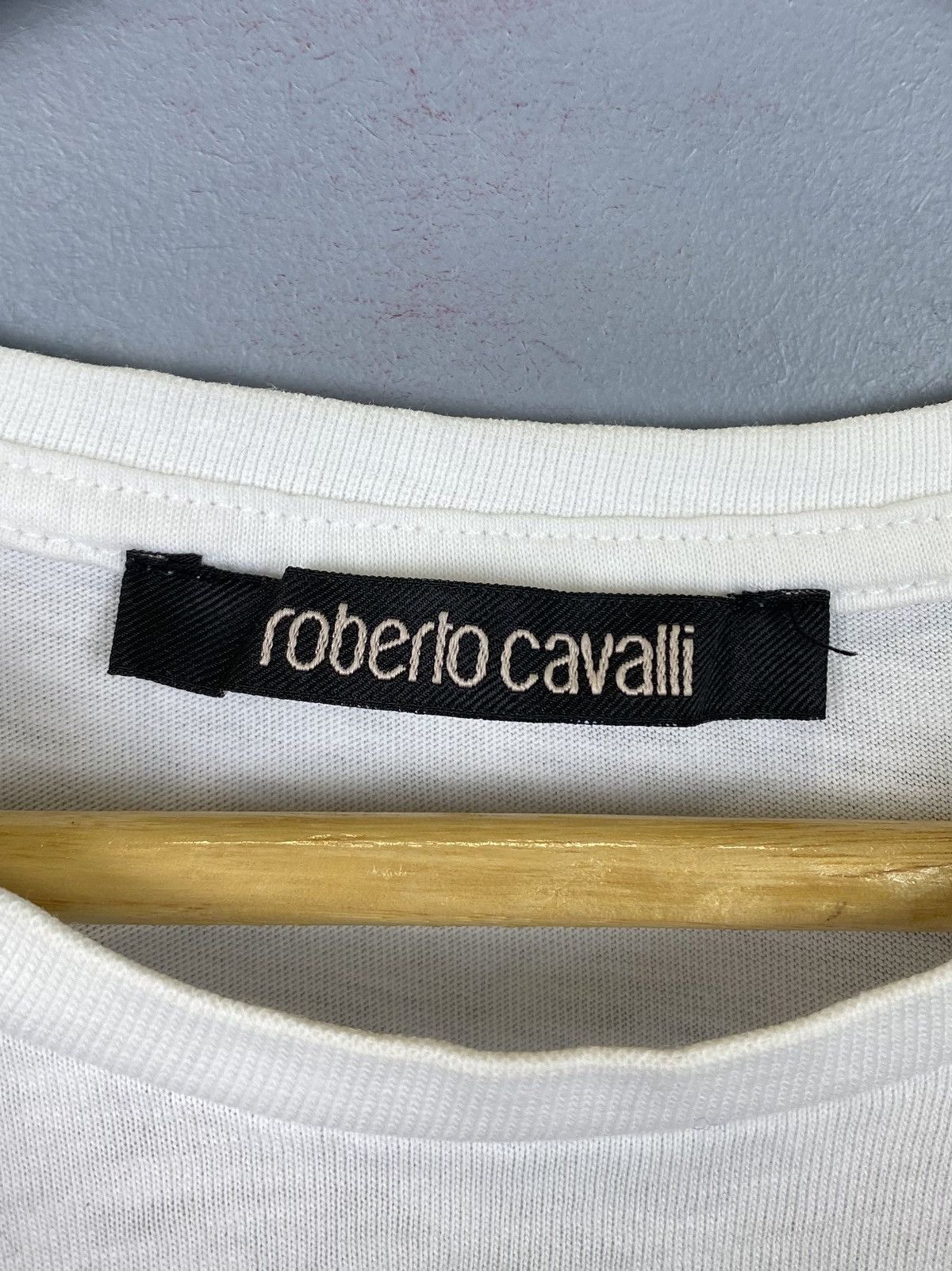 Roberto Cavalli Roberto Cavalli Women’s T-Shirt Size XL Snike Tiger Print Size XL / US 12-14 / IT 48-50 - 3 Thumbnail