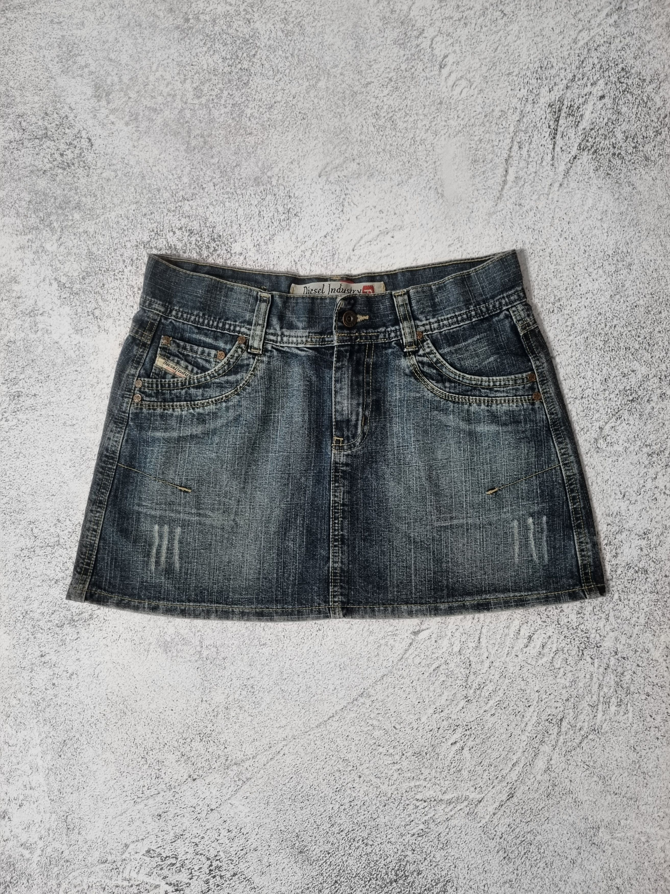 Diesel DIESEL Women Skirts A143880PHAL 9XXA BLACK | Grailed