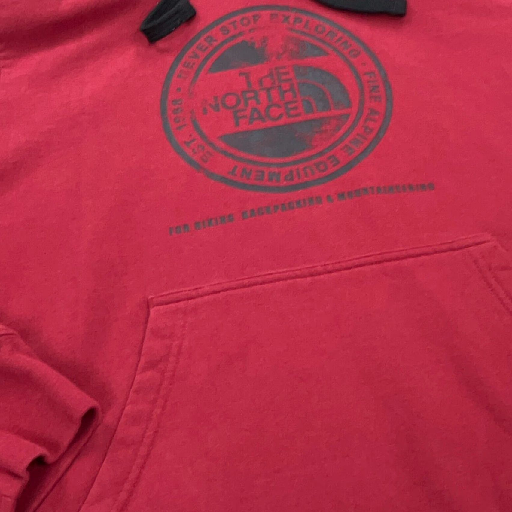 The North Face The North Face Hoodie Men Medium Red Black Fleece Graphic Print Hooded Pocket Sweatshirt Size US M / EU 48-50 / 2 - 6 Thumbnail