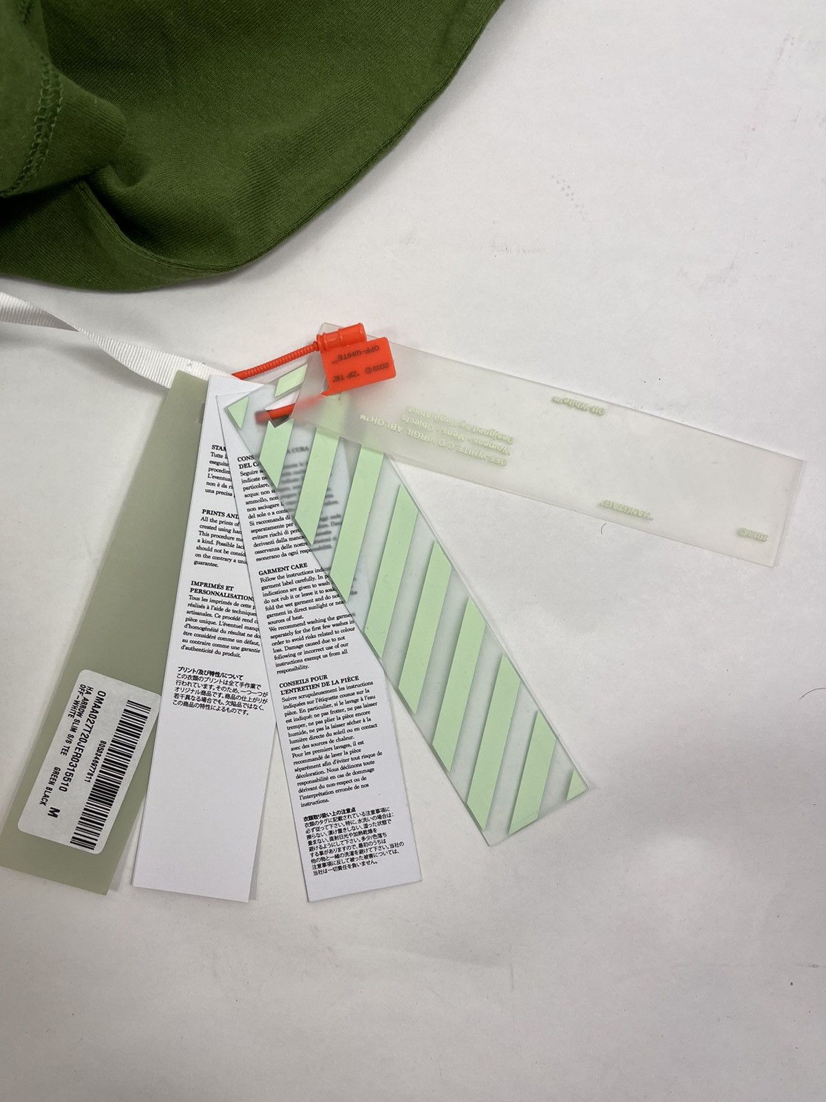 Off-White HARRODS GREEN EXCLUSIVE TO HARRODS LONODN LOGO PRINT T-SHIRT Size US M / EU 48-50 / 2 - 9 Thumbnail