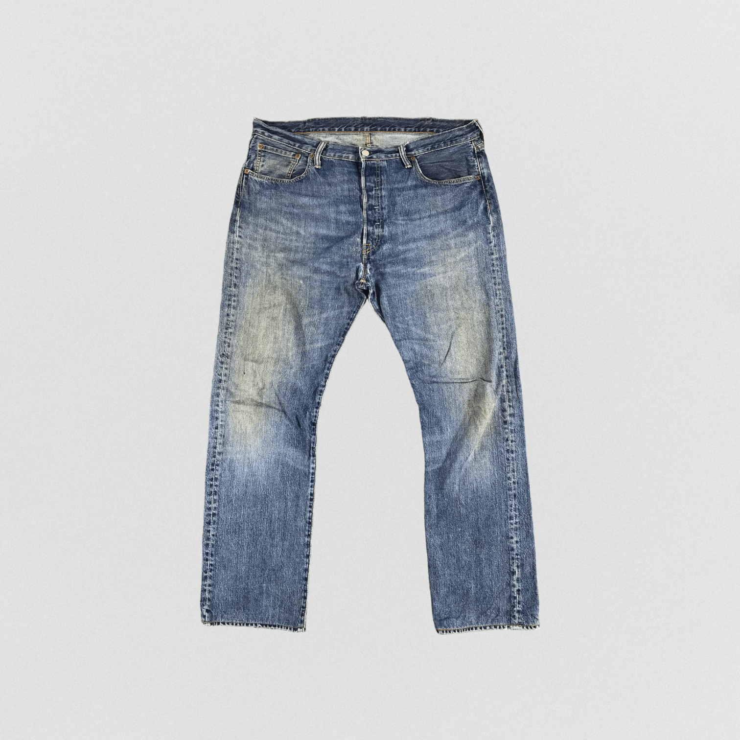 image of Medium Wash Levis 501 Jeans-Jm950 in Blue, Men's (Size 41)