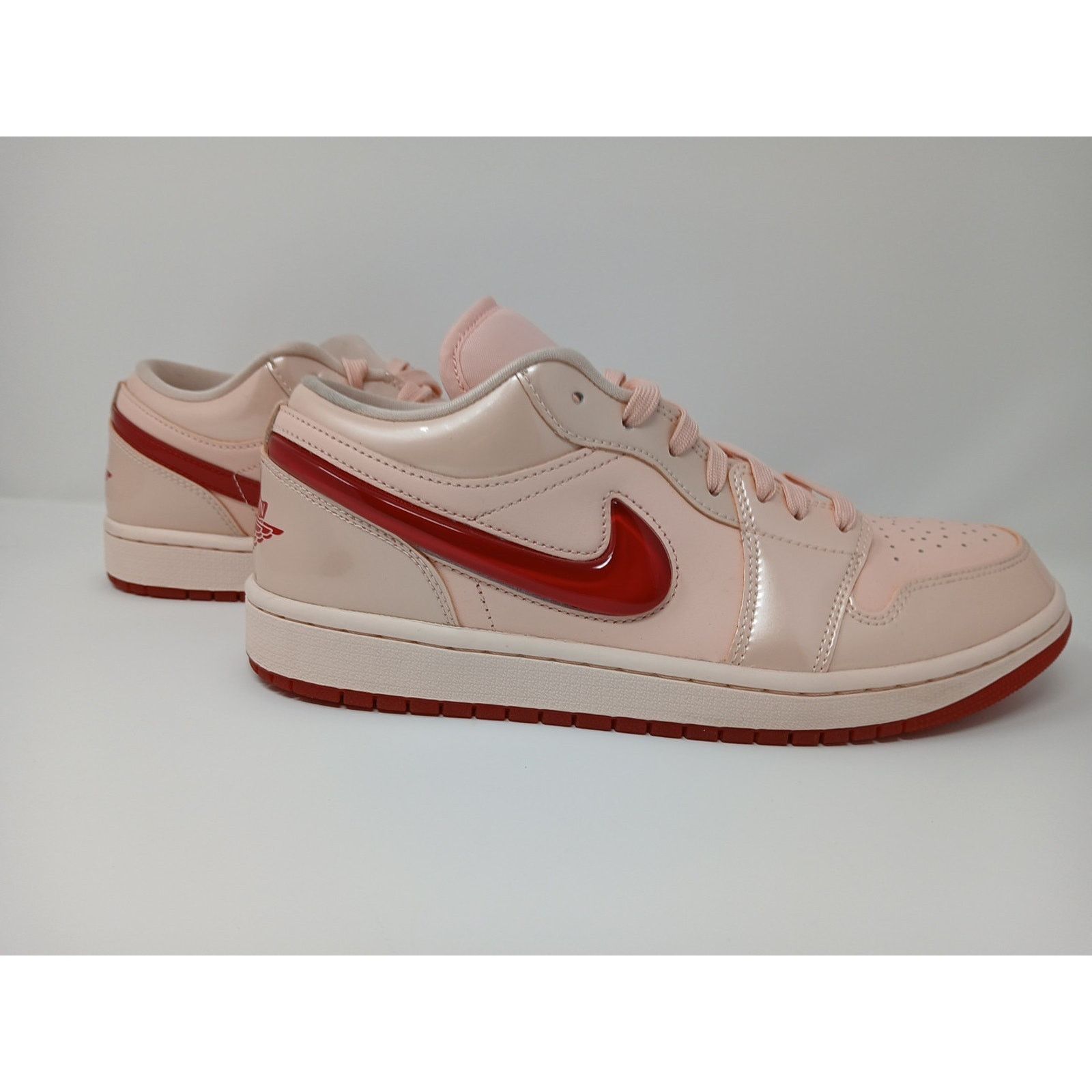 Jordan Brand Nike Air Jordan 1 SE Low Patent Valentine's Day Women Sz11.5 Size US 11.5 / IT 41.5 - 15 Thumbnail