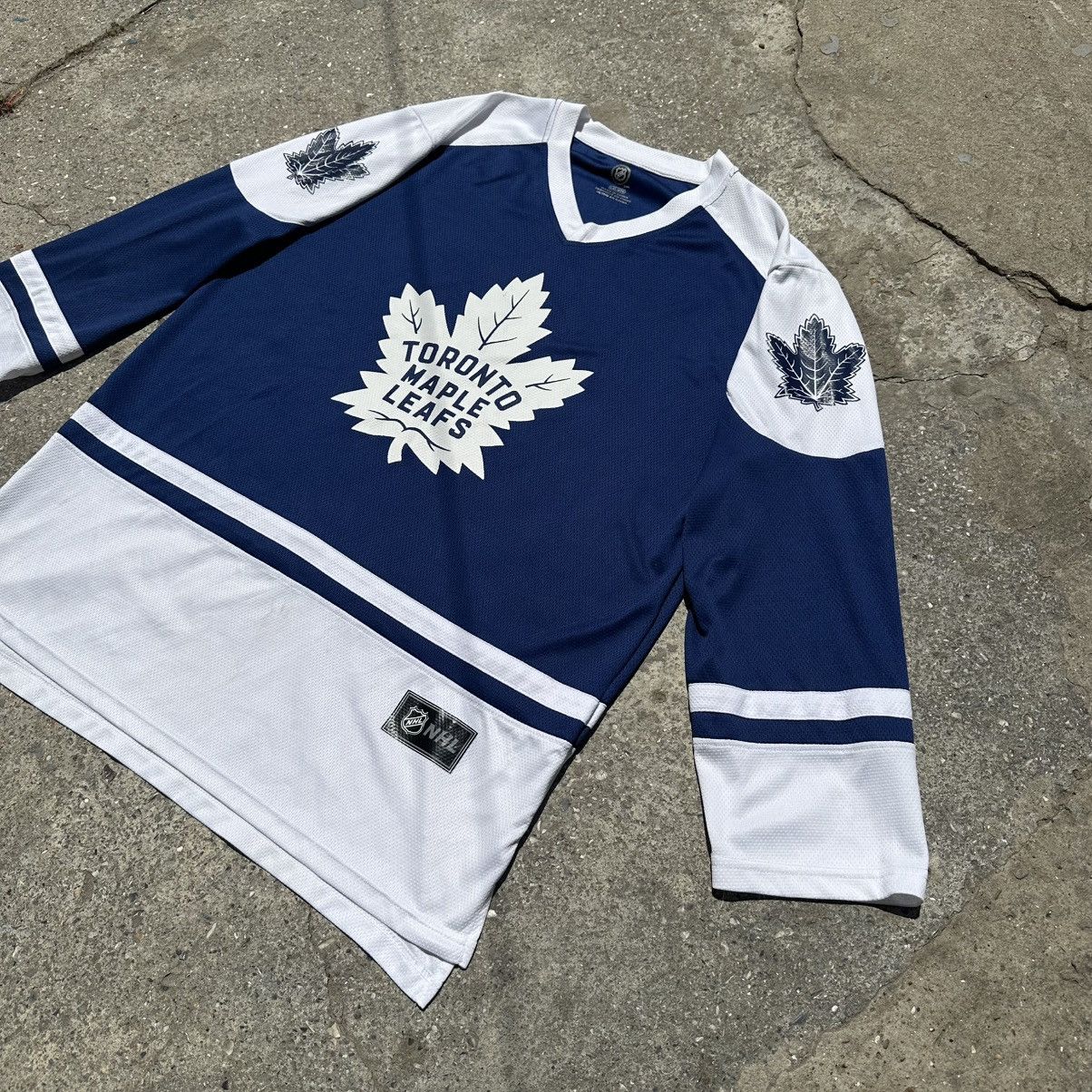 NHL NHL JOHN TAVARES 91 TORONTO MAPLE LEAFS hockey jersey Size US XL / EU 56 / 4 - 2 Thumbnail