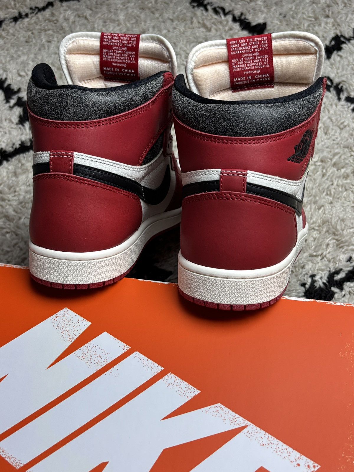 Jordan Brand Nike Air Jordan 1 Lost & Found Chicago Retro High Bulls Size US 9.5 / EU 42-43 - 16 Thumbnail