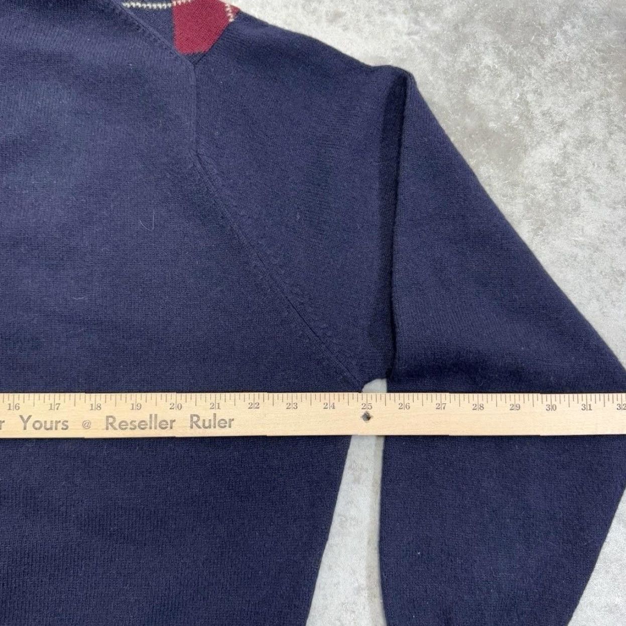 Brooks Brothers Brooks Brothers Sweater Mens 44 Navy Argyle V Neck Made in England Lambswool Size US XL / EU 56 / 4 - 7 Thumbnail