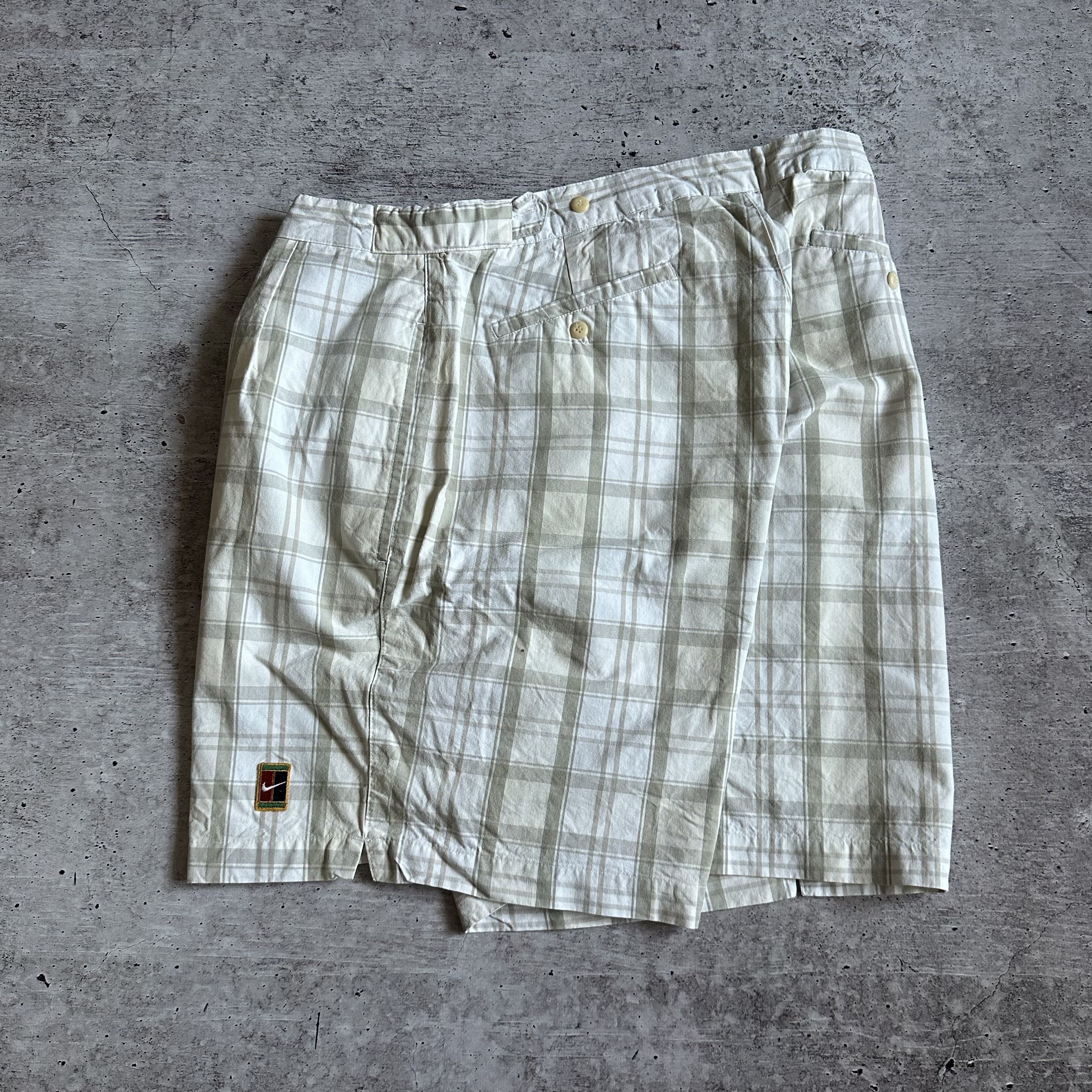 Nike Nike Court 90s Vintage Oversize Shorts Size US 34 / EU 50 - 6 Thumbnail