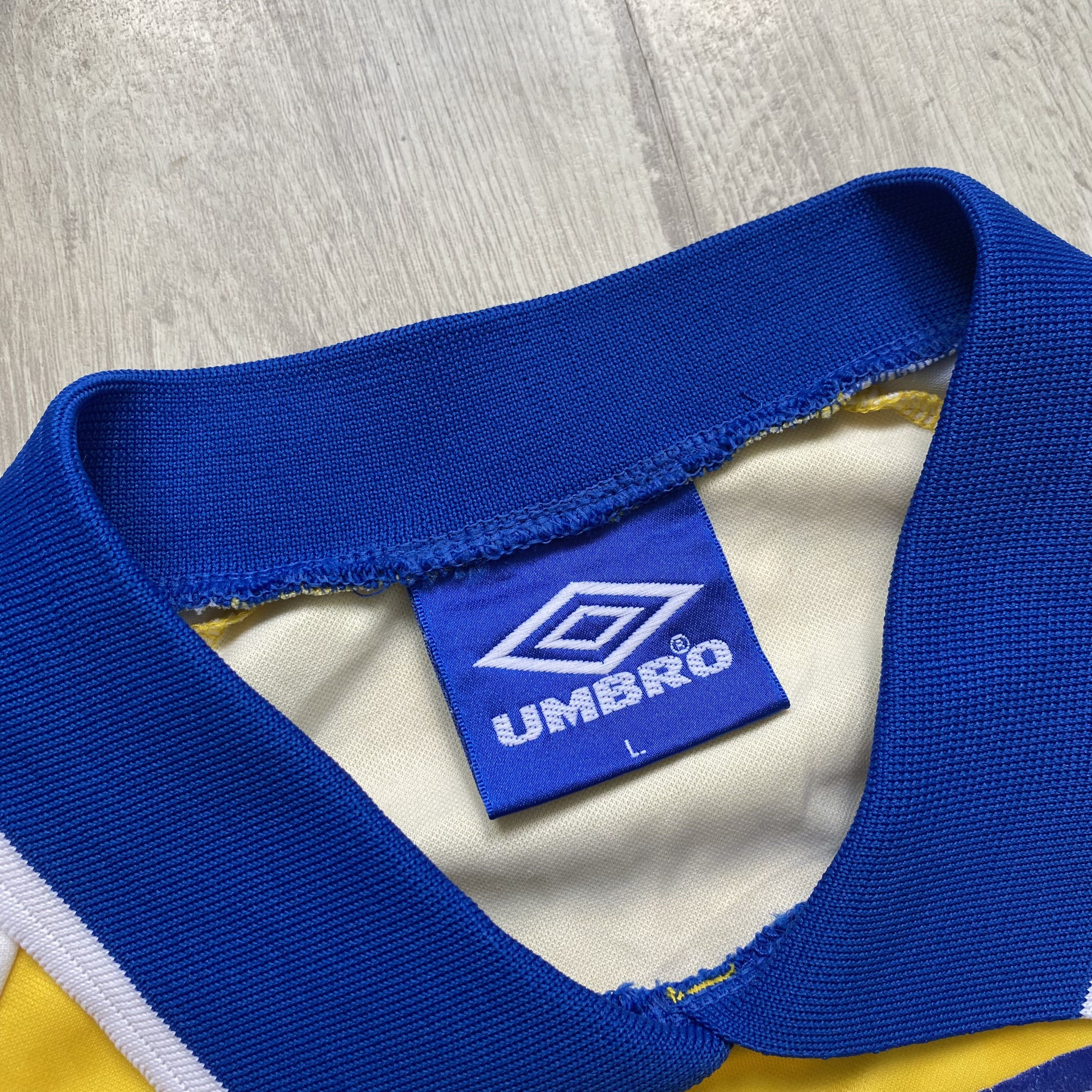 Umbro Vintage 80-90s Umbro jersey longsleeve soccer rugby Size US L / EU 52-54 / 3 - 4 Thumbnail