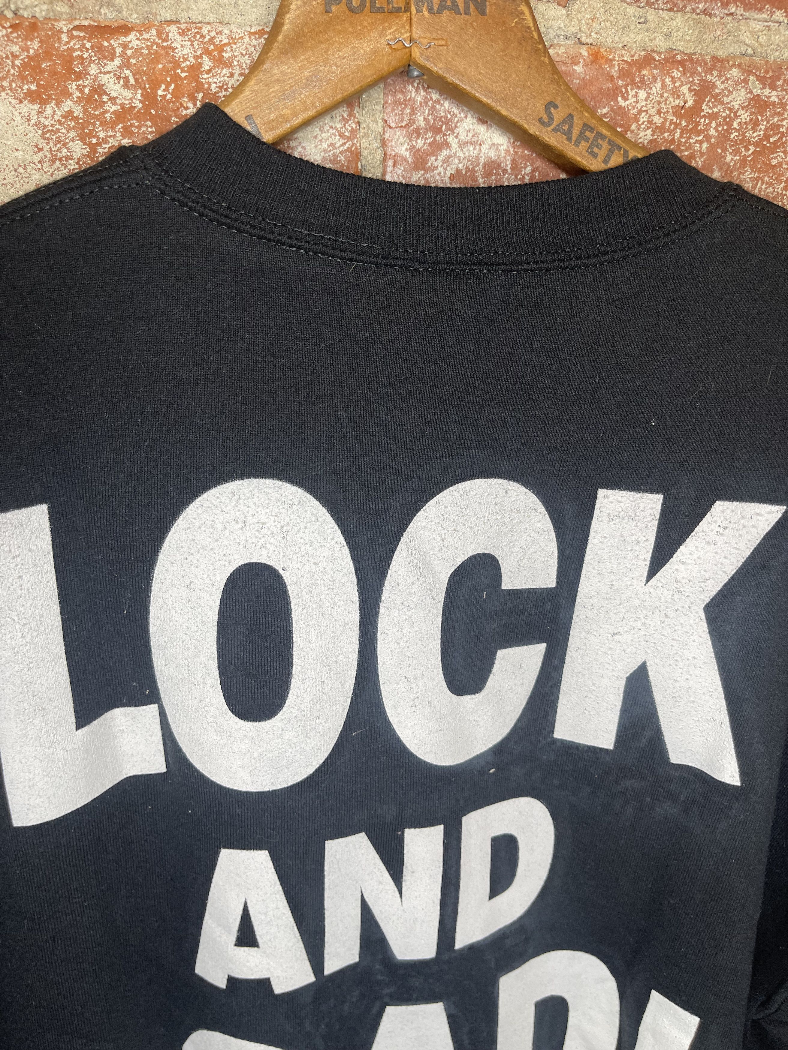 Vintage Vintage Lock & Load 90's Pistol Gun Hunting Sweatshirt Size US L / EU 52-54 / 3 - 9 Thumbnail