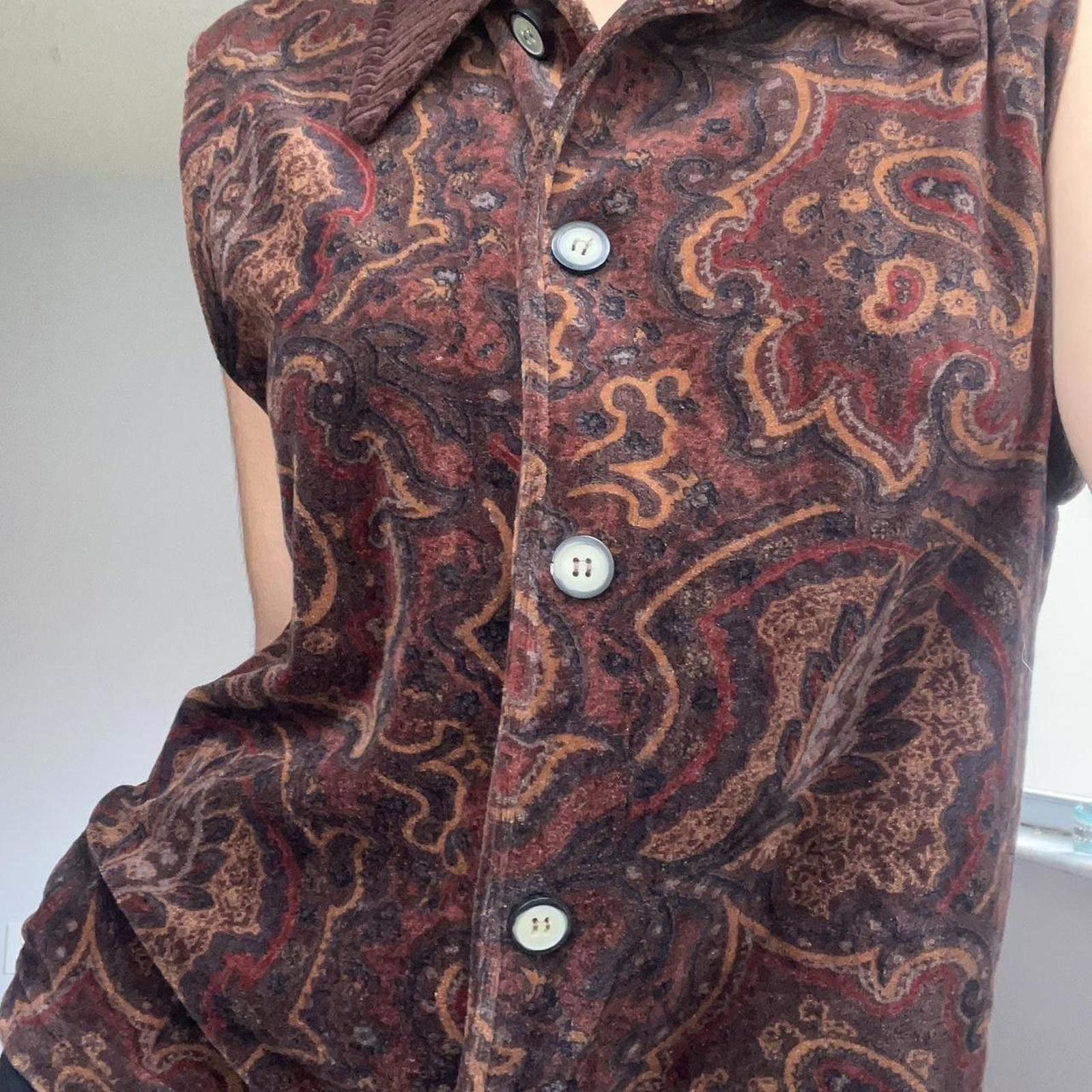 Other Brown paisley button up vest with tie back #boho #western Size S / US 4 / IT 40 - 1 Thumbnail