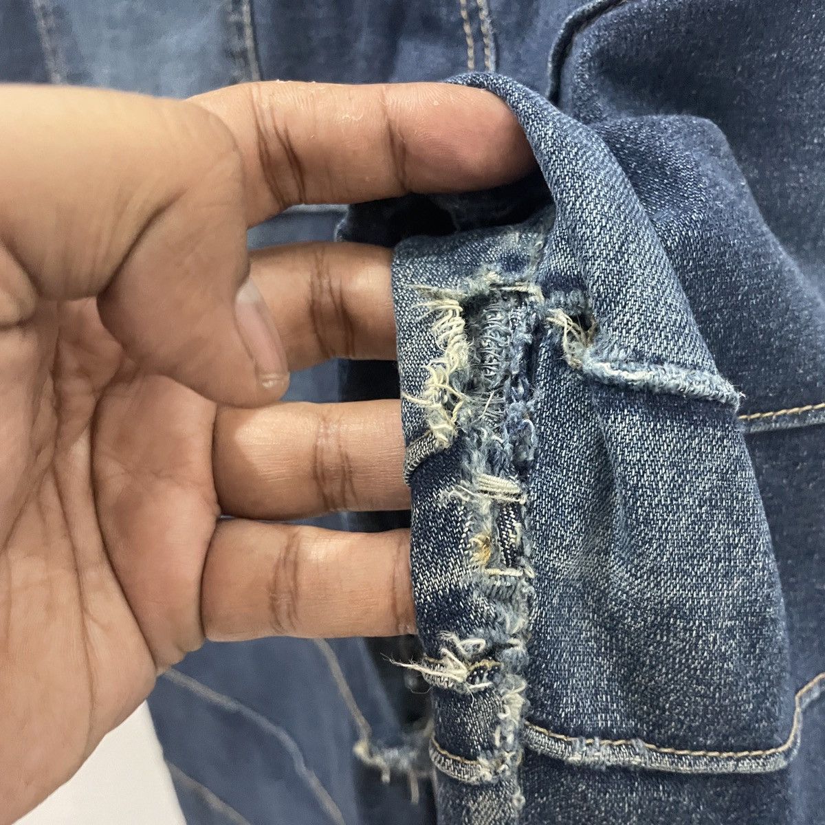 Japanese Brand Vintage Japanese Designer Hysteric Motive Distressed Denim Size US 34 / EU 50 - 8 Thumbnail