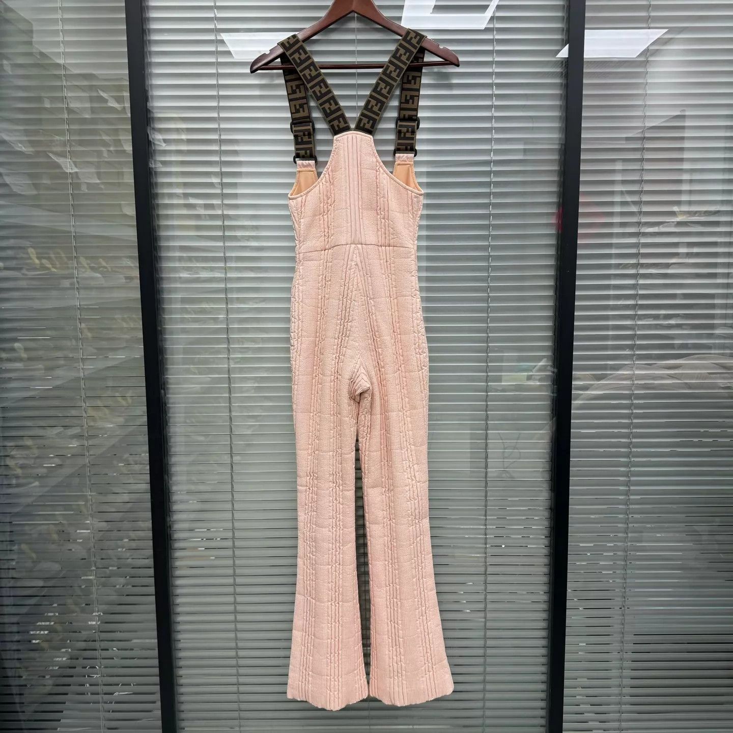 Fendi Fendi Women's Nude Pink Overalls Size 38 Size 26" / US 2 / IT 38 - 2 Thumbnail