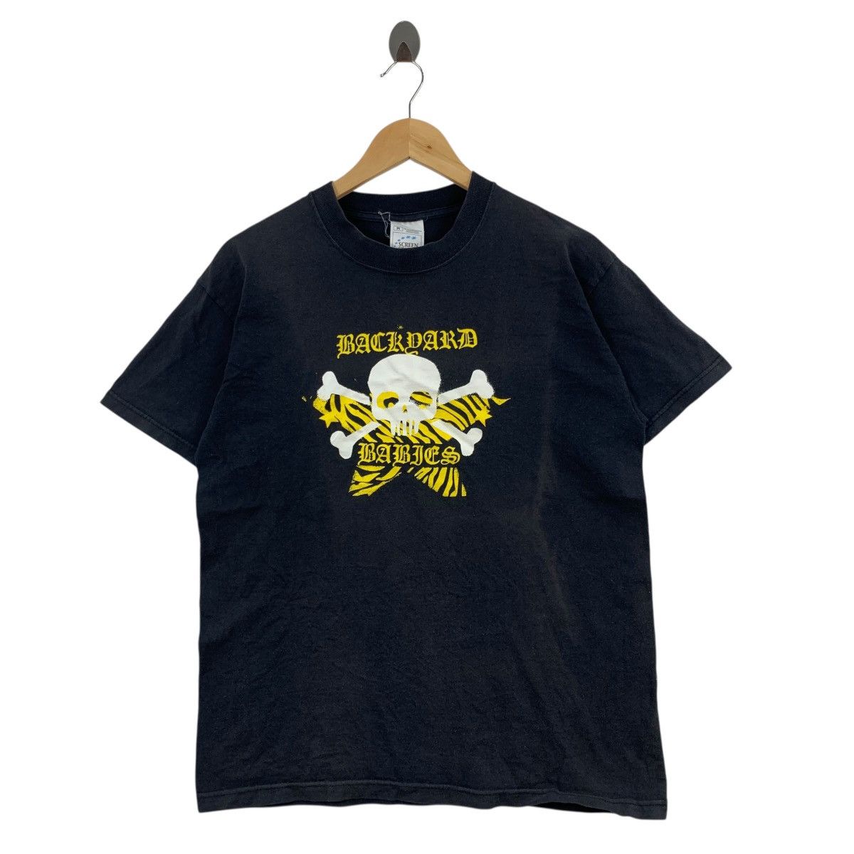 Vintage Vintage BACKYARD BABIES Making Enemies Swedish Band Tshirt Size US M / EU 48-50 / 2 - 1 Thumbnail
