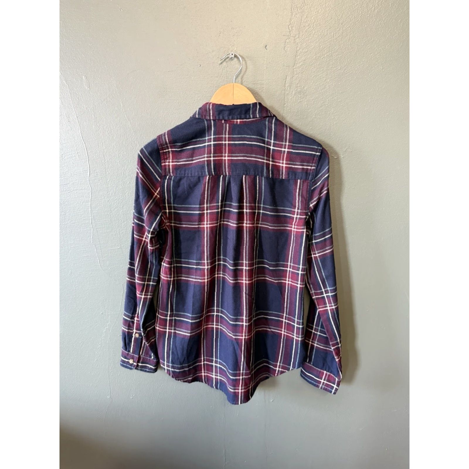 Abercrombie & Fitch VINTAGE Abercrombie & Fitch Womens Plaid Button-Up Flannel Red Long Sleeve Size S Size S / US 4 / IT 40 - 2 Thumbnail