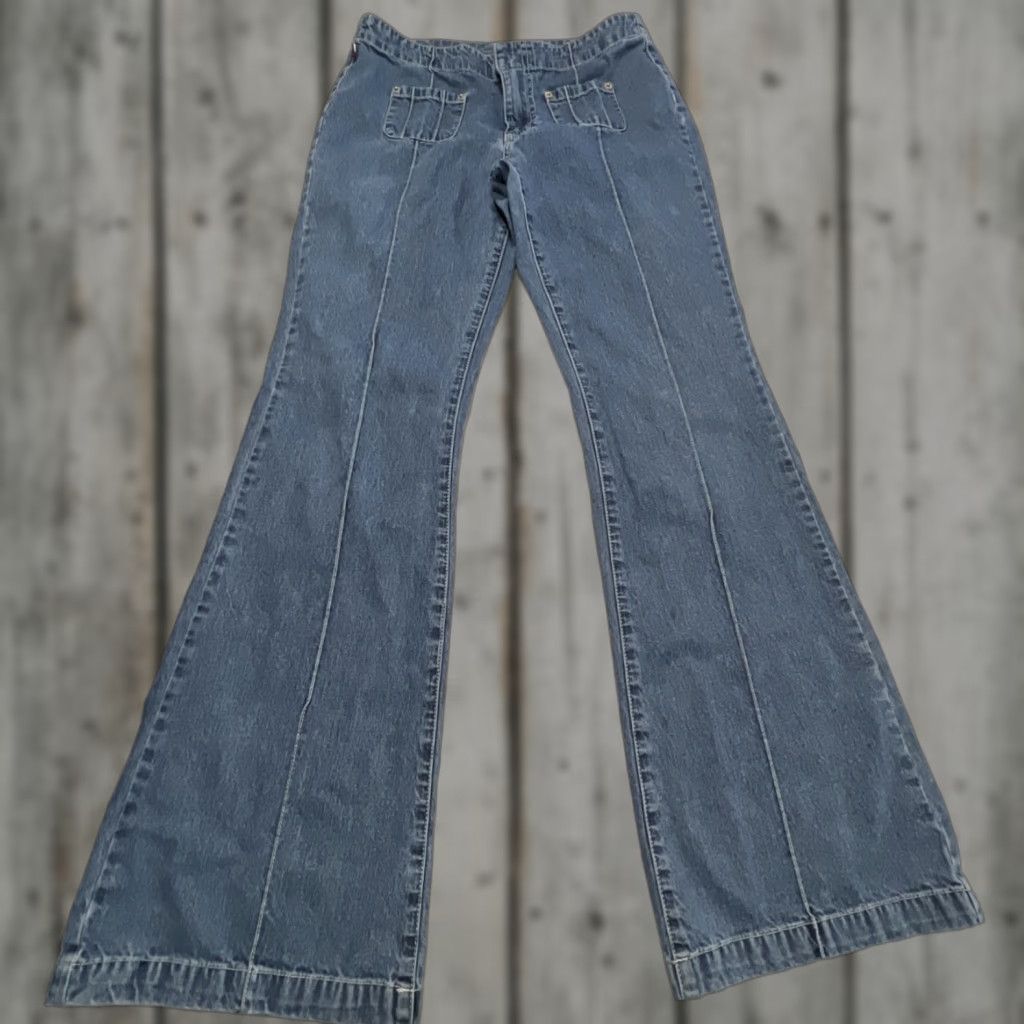 Tommy Hilfiger VINTAGE Tommy Hilfiger Jeans Womens 7 Bell Bottoms Bare Back Boho Cottagecore Bell Bottoms Denim 100% Cotton Blue Jeans Womens Mens? Size 28" / US 6 / IT 42 - 1 Thumbnail
