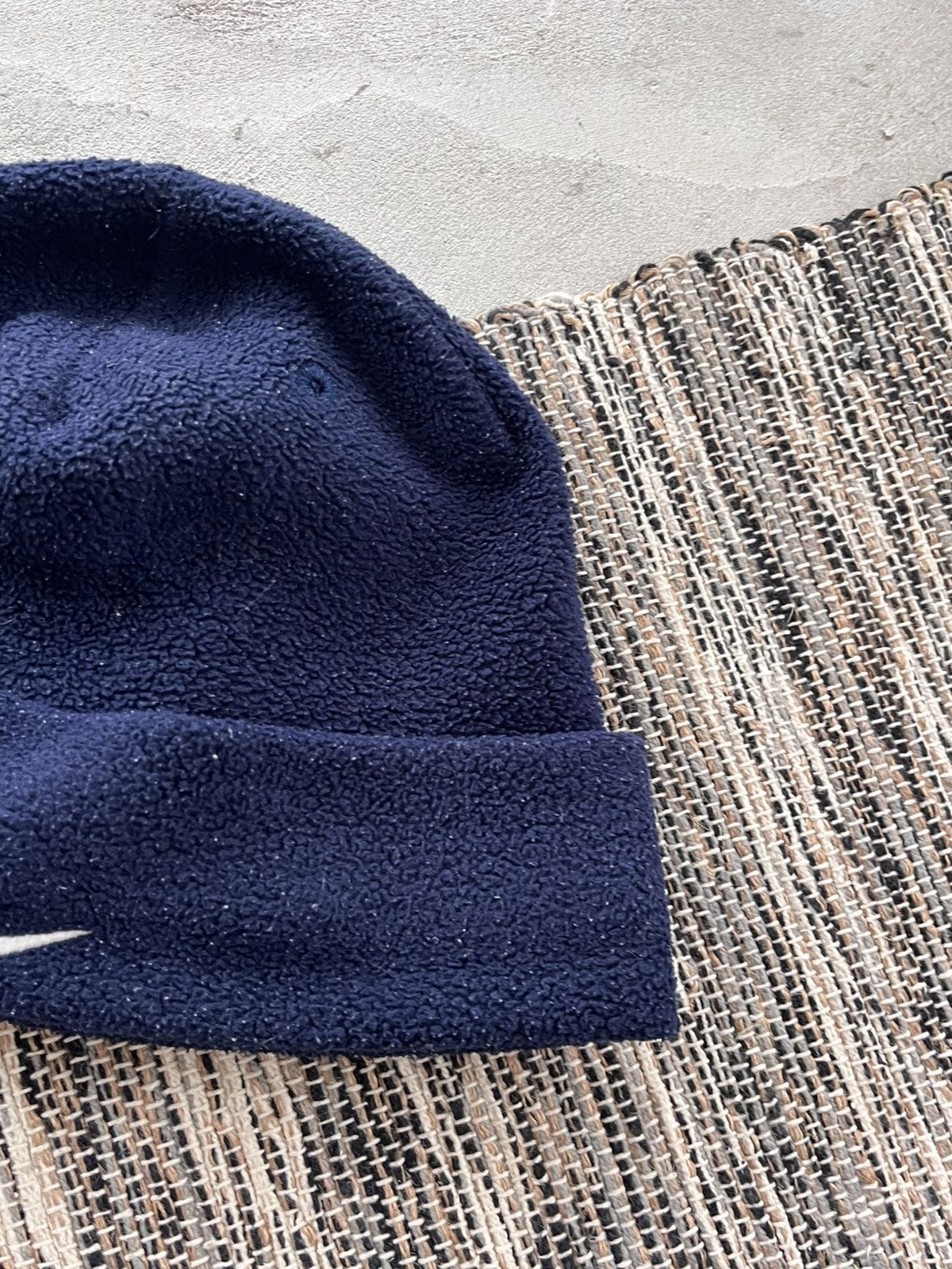 Nike Vintage Nike Fleece Beanie Blue Hat Outdoor Minimalistic Y2K Size ONE SIZE - 6 Thumbnail