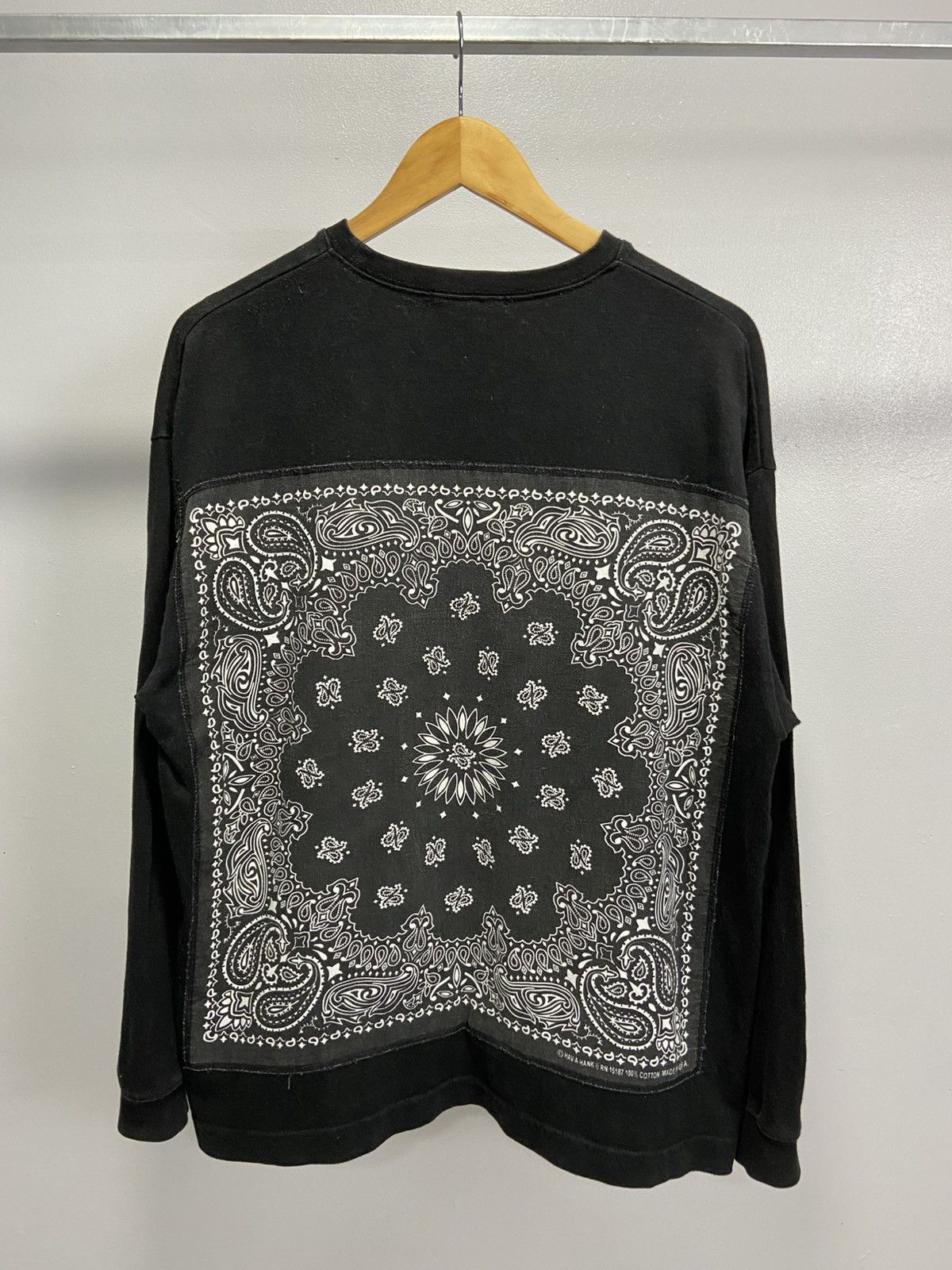 Japanese Brand Paisley Bandana Made In USA long sleeve Size US M / EU 48-50 / 2 - 1 Thumbnail