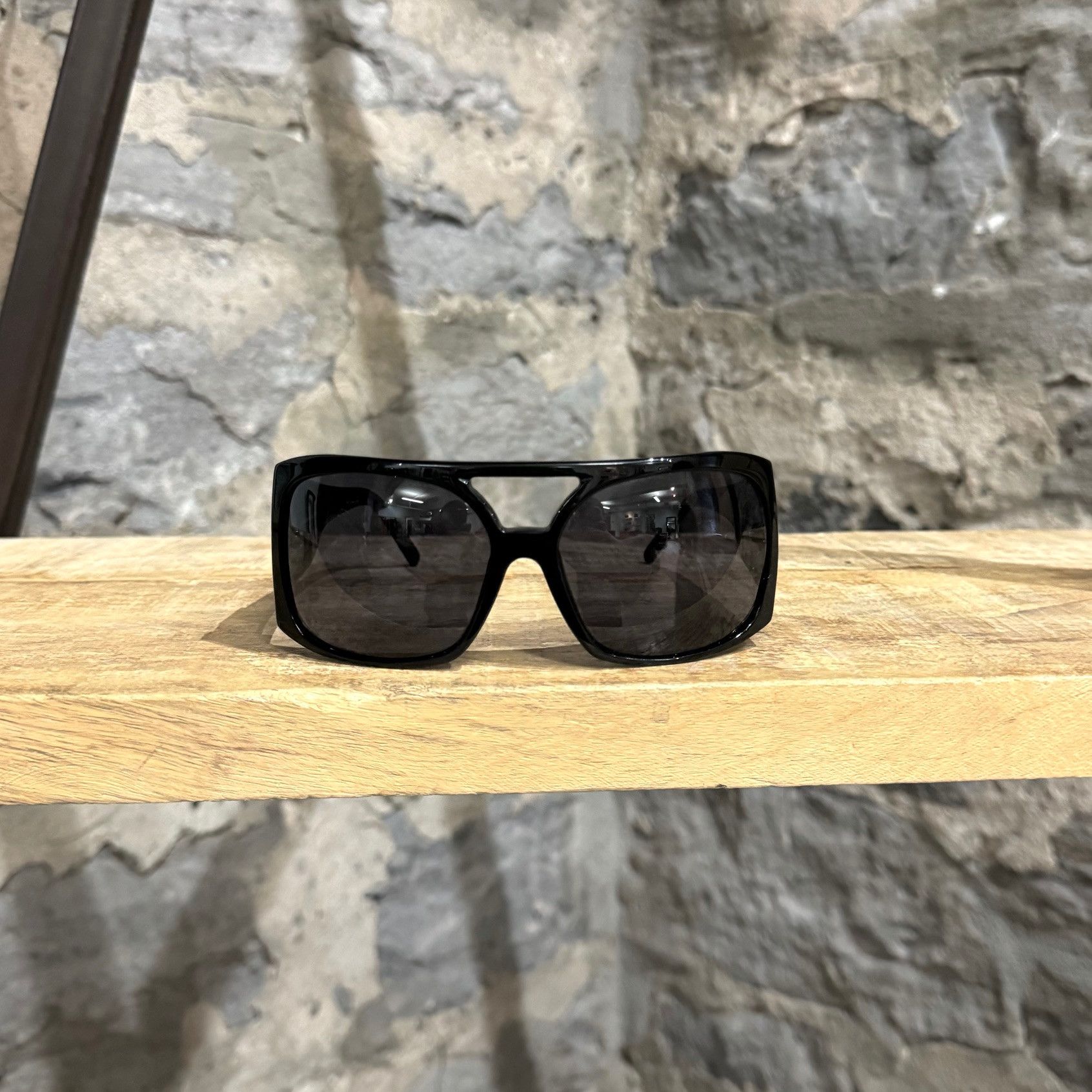 Dolce & Gabbana Dolce & Gabbana DG4018 2000s Black Square Sunglasses Size ONE SIZE - 2 Thumbnail