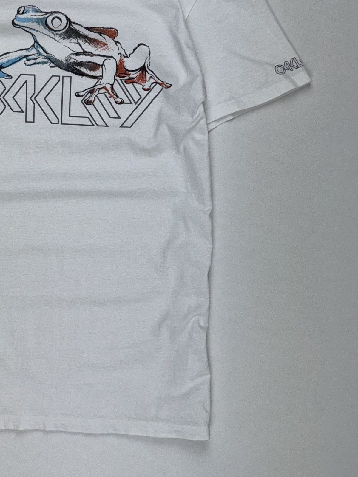 Oakley Oakley Vintage Frog Print T Shirt Y2K Size US M / EU 48-50 / 2 - 2 Thumbnail
