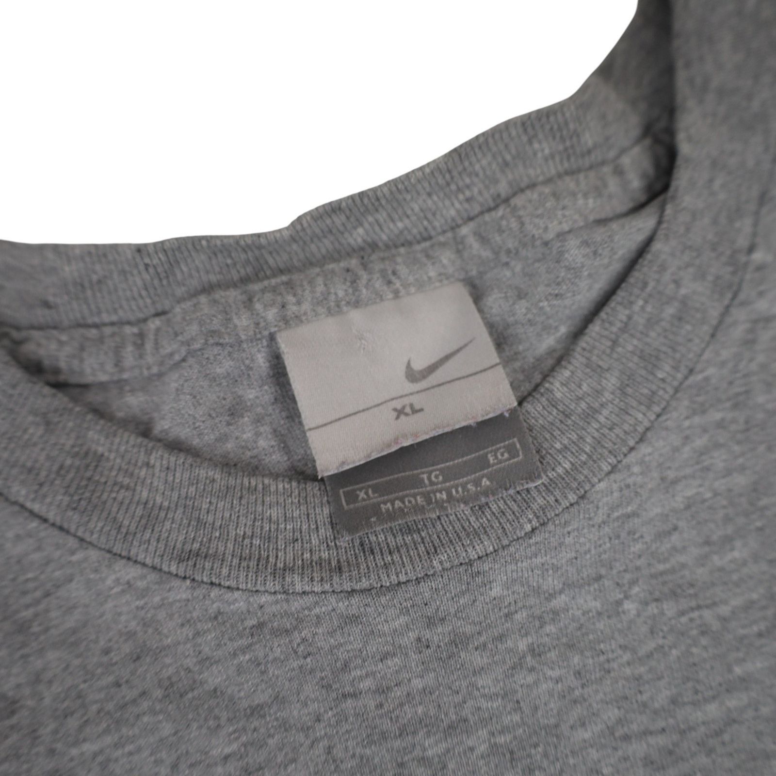 Nike VTG Y2k Nike Athletics Graphic Spellout Long Sleeve T Shirt Size US L / EU 52-54 / 3 - 7 Thumbnail