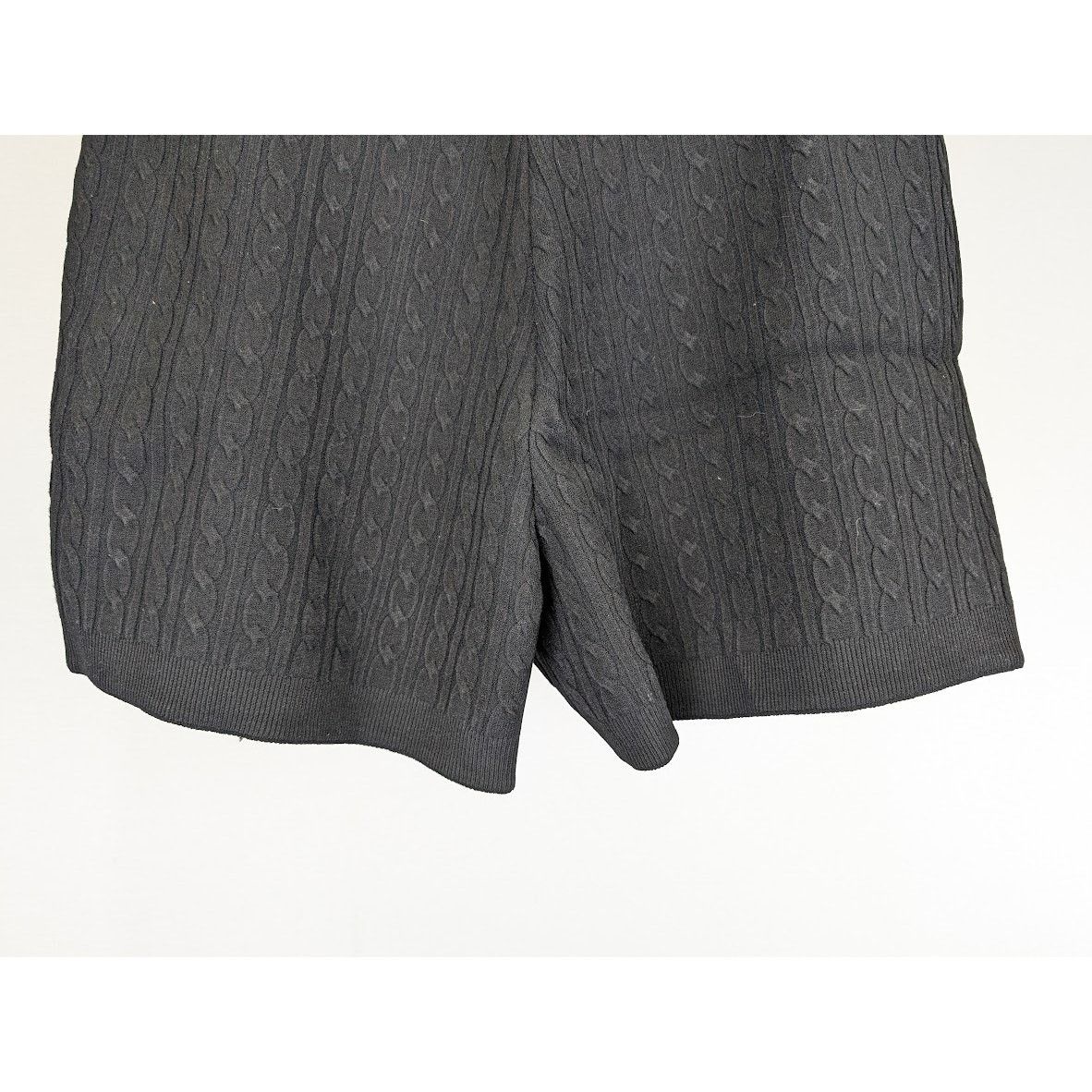 Valentino o1rshd1 Women's Shorts in Black Size 36" / US 14 / IT 50 - 19 Thumbnail