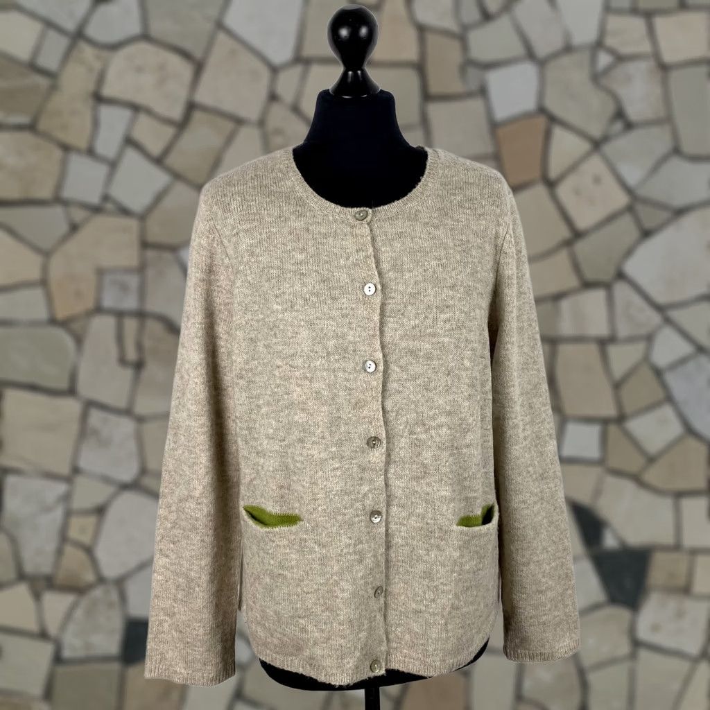 Vintage Gudrun Sjoden womens beige 100% wool cardigan robe Size L Size L / US 10 / IT 46 - 1 Thumbnail
