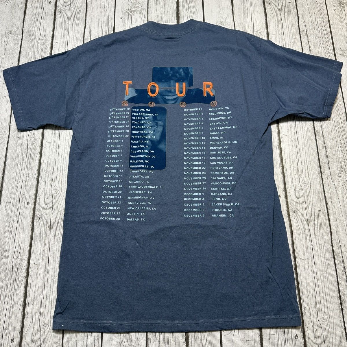 Band Tees Vintage Tina Turner tee Size US L / EU 52-54 / 3 - 2 Thumbnail