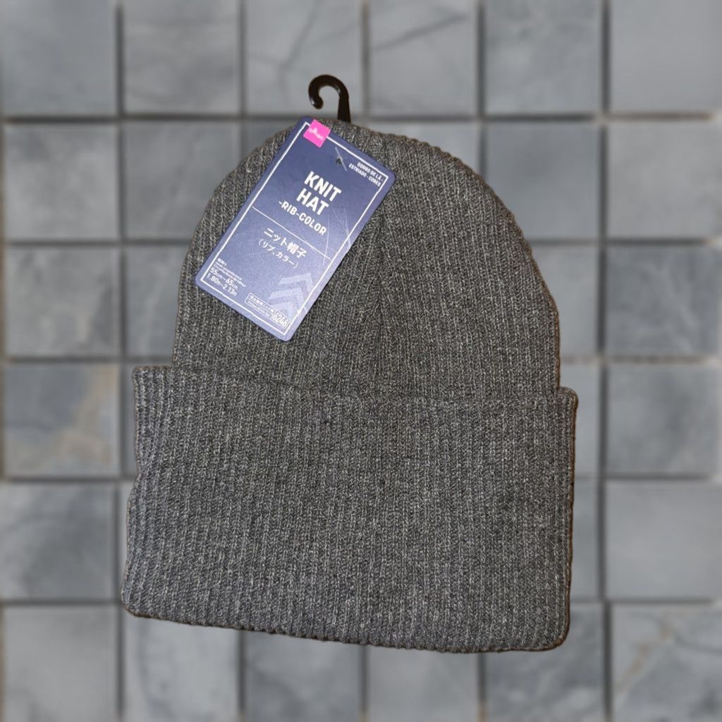 Vintage BNWT Daiso Knit Beanie Gray Beanie Men One Size Knit Gray Mens Size ONE SIZE - 1 Thumbnail